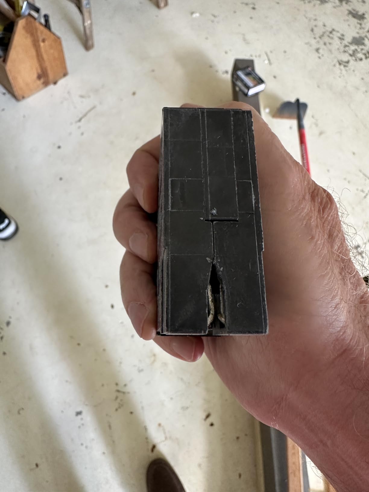 Genuine Square D HOMT2020 20/20 Amp Tandem Circuit Breaker Kit | UL Listed, Space Saver for Homeline Panel Box, Workshop, Garage, RV, 20A, 120V, 10kAIC, 20Amp, 1 Pole HOMT, 1 Pack customer photo 1