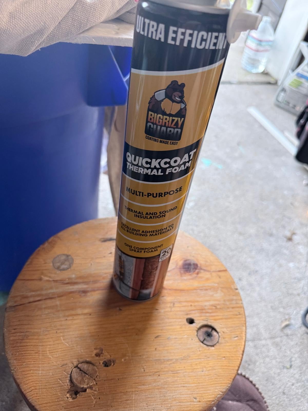 Closed Cell Spray Foam Insulation - 12 Pack, DIY Polyurethane Expanding Insulation Sealant for Garage Door, Attic, Walls - Covers 240 Board Feet (Gun & Cleaner Not Included) customer photo 2