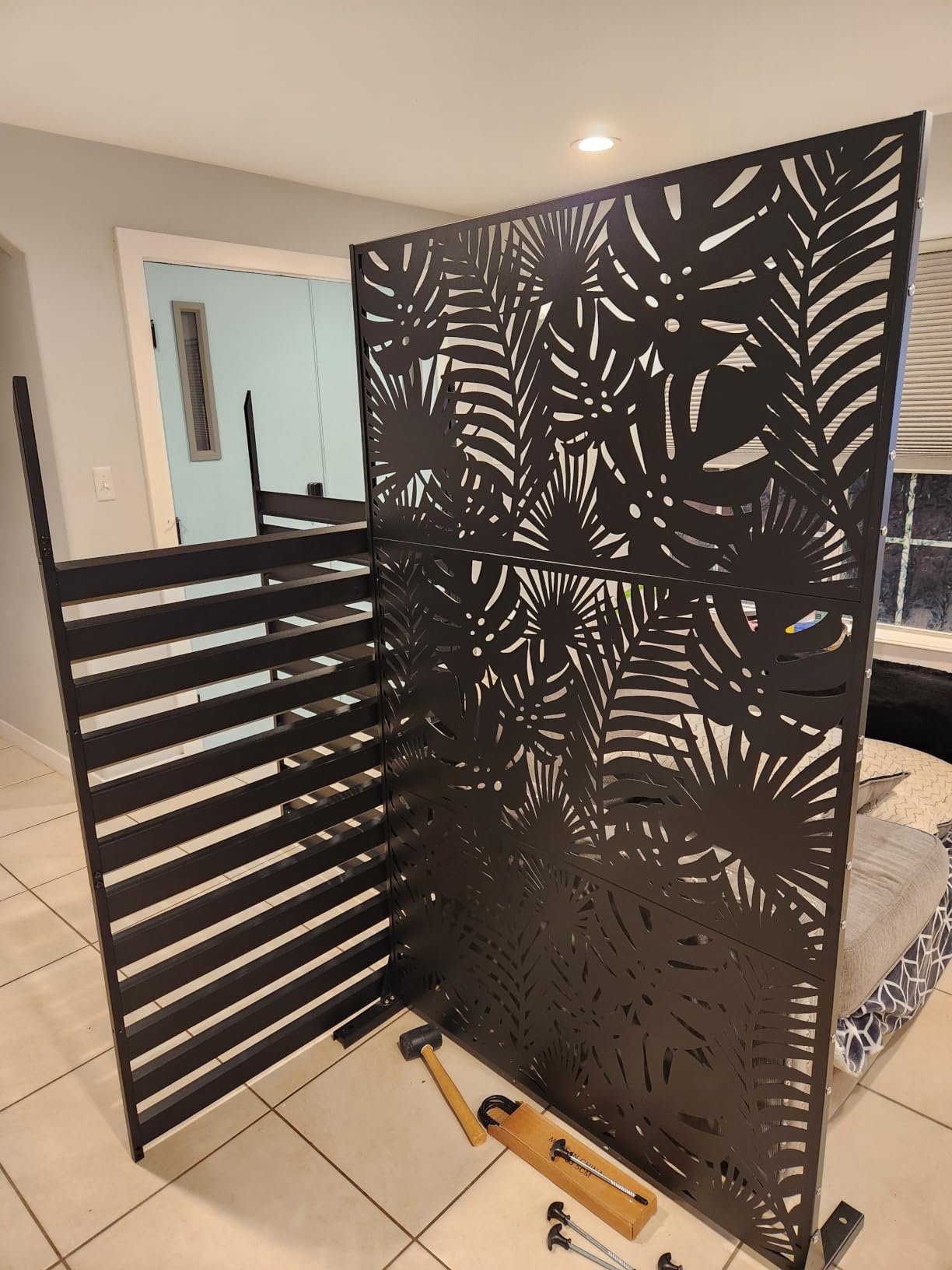 6FT Metal Privacy Screen Outdoor - Decorative Laser Cut Privacy Fence Panel for Patio, Deck & Garden, Rustproof Steel Privacy Divider, Modern Geometric Design, Freestanding Outdoor Privacy Screen customer photo 1