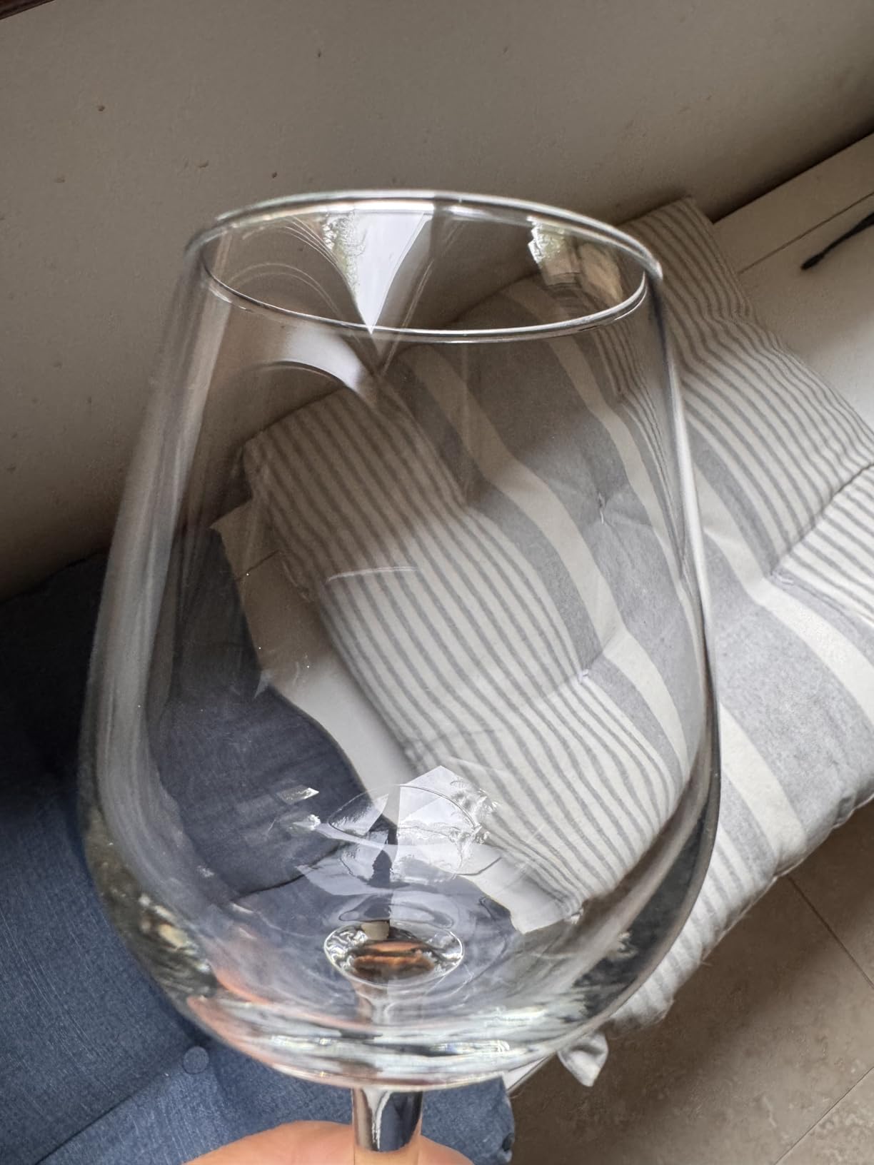 Home Glassware Polisher, World's First Affordable Spinning Glass Polisher, 600 RPM Dries, Polishes, All Glasses, Wet Glass and Spin For Sparkling Glassware, Champagne, Premium Painted customer photo 1