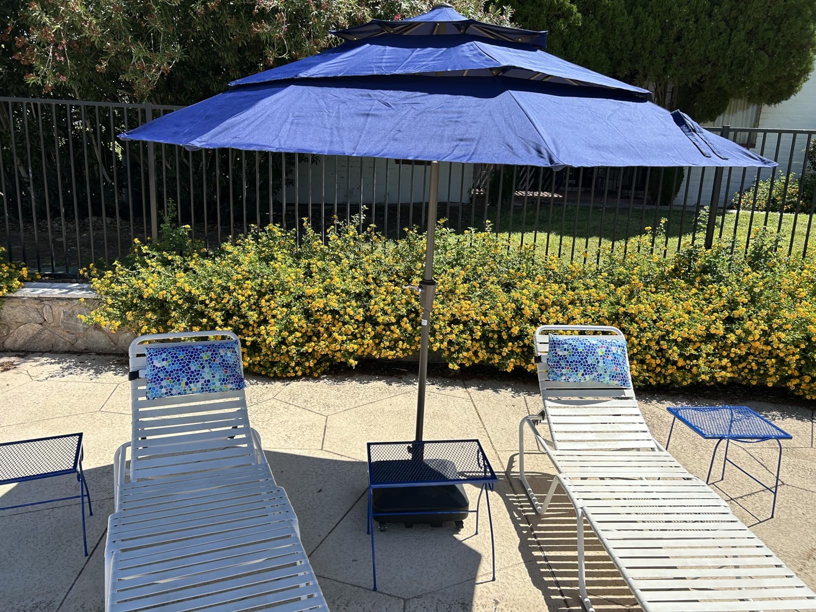 PatioKingdom 9ft 3-Tier Patio Market Umbrella with Crank/Tilt, Commercial Heavy Duty Wind Proof, Outdoor Table Umbrella with 8 Fiberglass Ribs, UPF50+ (Gray) customer photo 2