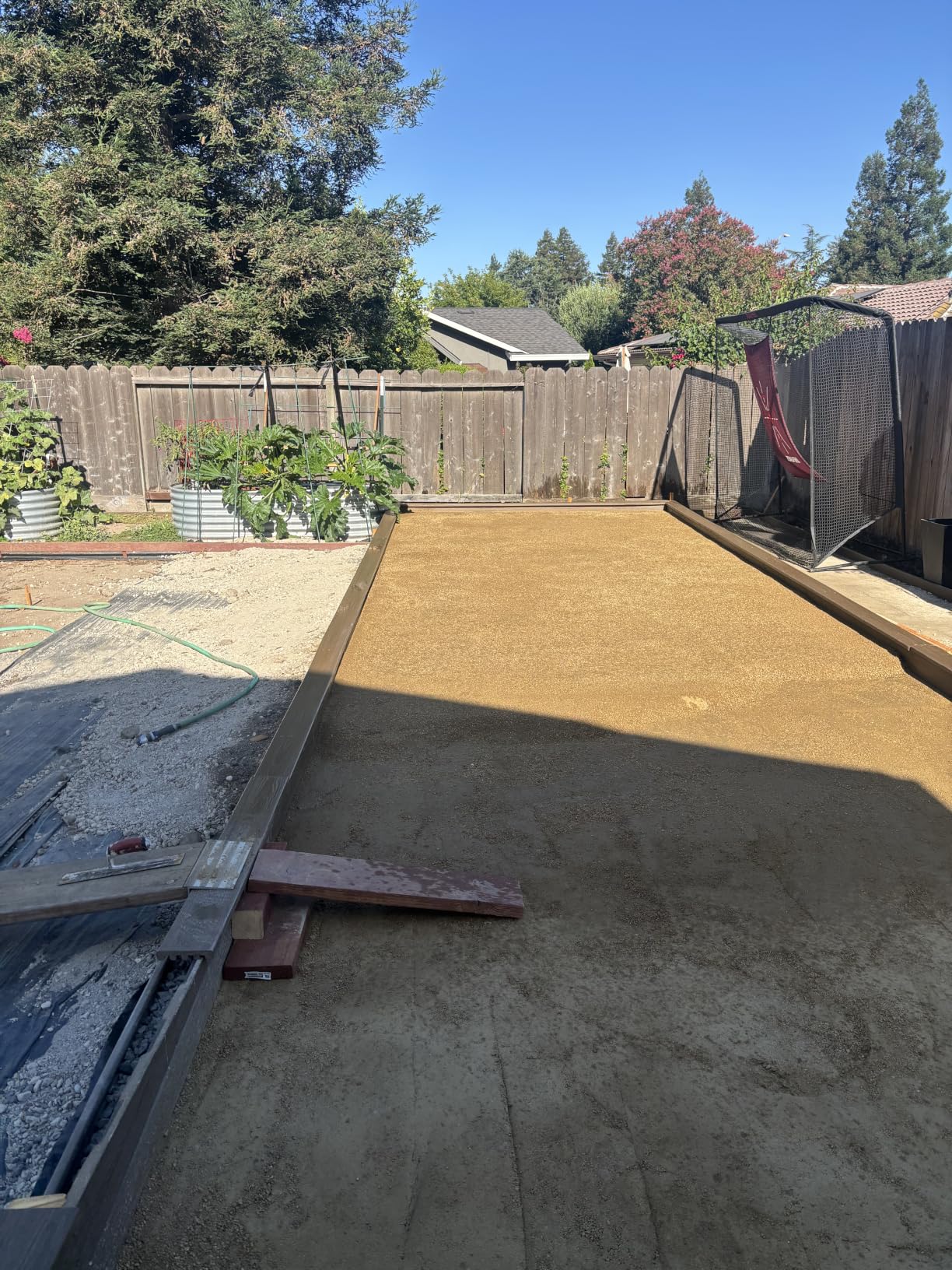 VEVOR Plate Compactor, 7 HP 196CC Gas Engine, 5400 VPM Vibrating Ground Rammer, 4440 lbs Compaction Force, 23 x 18 in Plate, Walk Behind Compactor for Paver Landscaping, Asphalt, Foundation, Soil customer photo 2