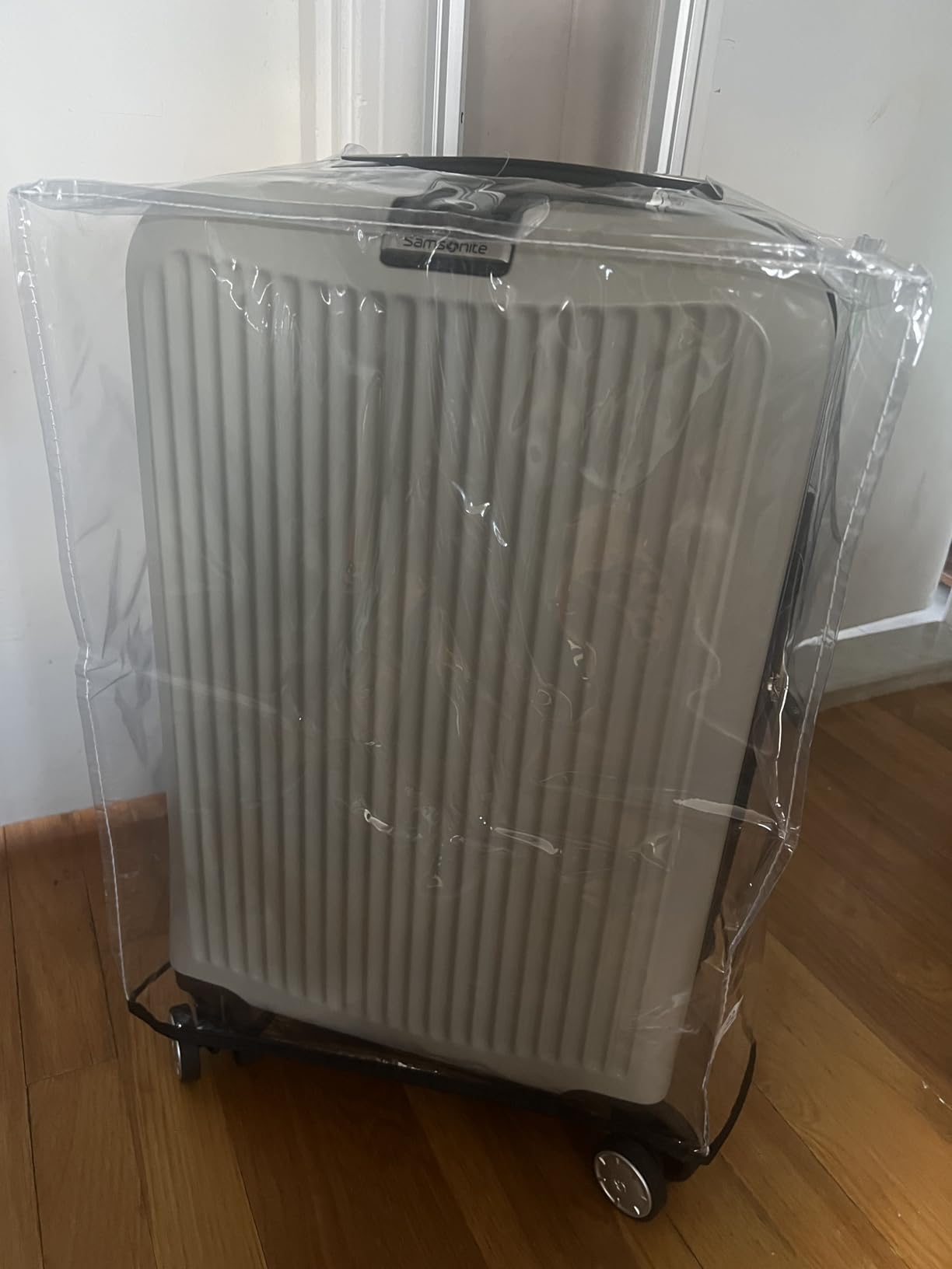 AOTOS Electric Suitcase-Rideable luggage carry-on luggage 22x14x9-TSA, Airline-Approved 22 inch Hardshell, Zipperless Travel Suitcase, App Control-Cabin Suitcase for Airport Travel customer photo 2