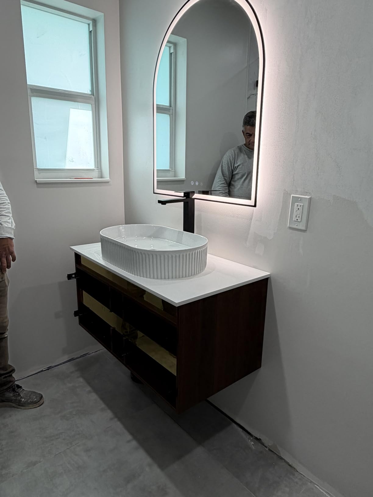 36 inch Freestanding Bathroom Vanity with Sink and Countertop, Modern Bathroom Vanity Cabinet with Oval Ceramic Vessel Sink, 4 Soft Closing Drawers, Adjustable Metal Legs, Light Wood customer photo 2
