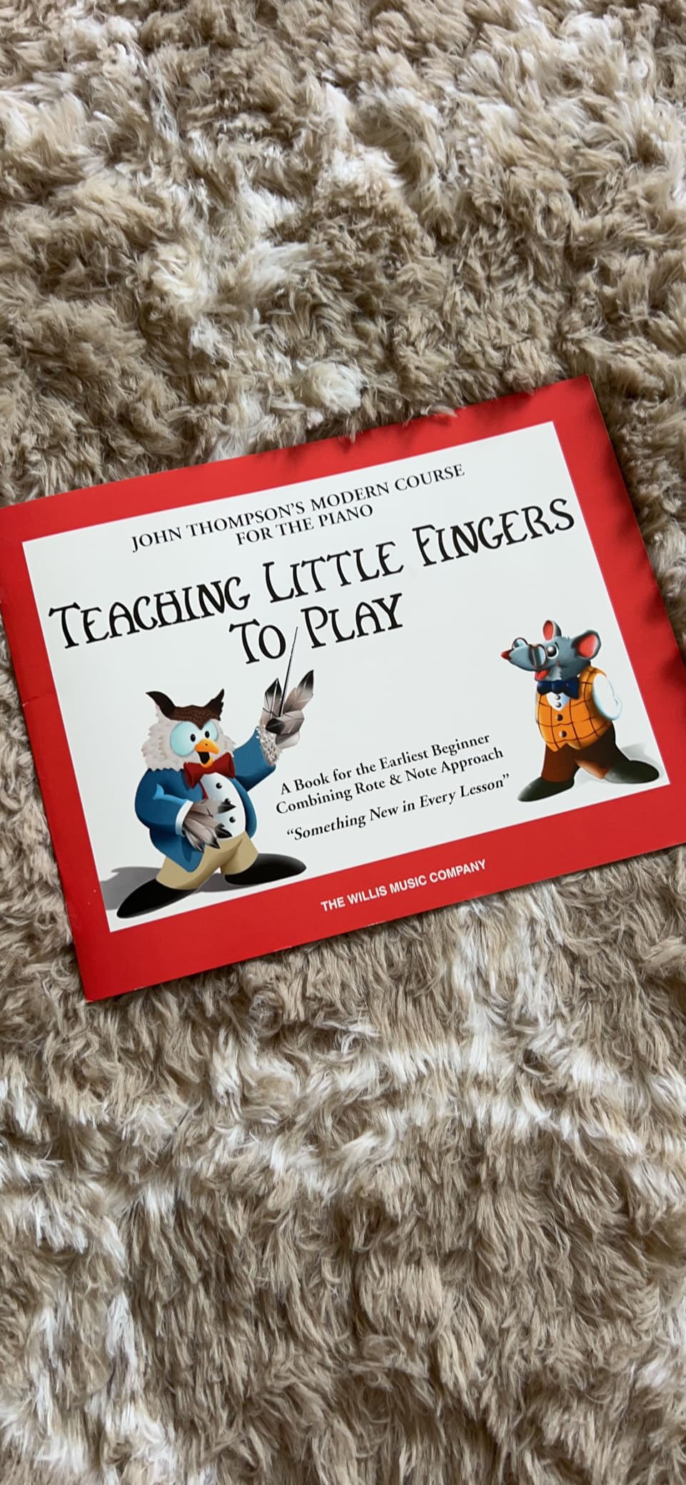 Teaching Little Fingers to Play: A Book for the Earliest Beginner (John Thompsons Modern Course for The Piano) customer photo 2