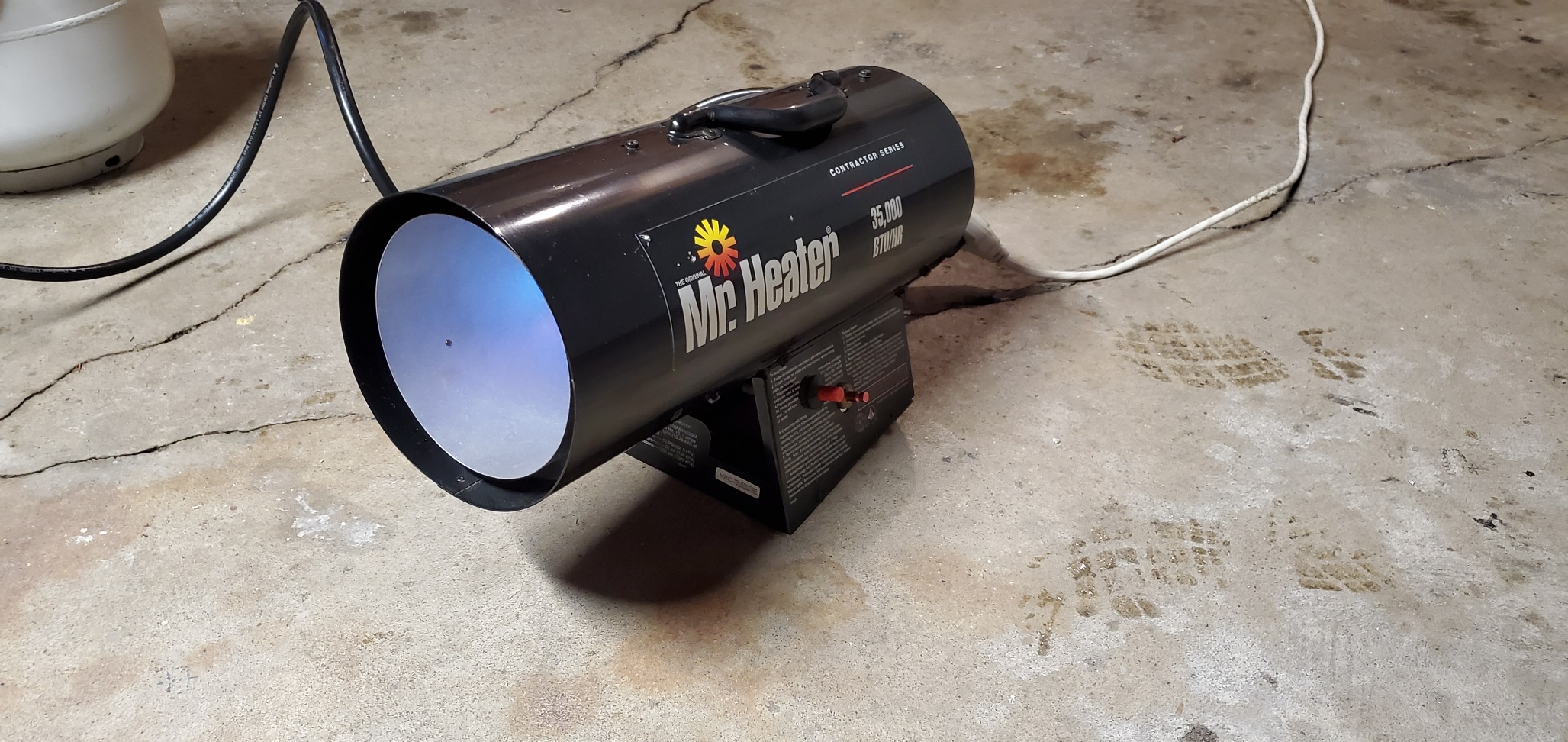 Mr. Heater 35,000 BTU Propane Forced-Air Heater #MH35FA, Black customer photo 1