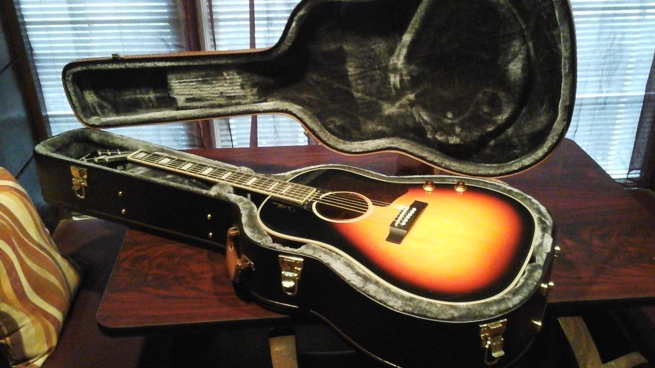 Epiphone Dreadnought Acoustic Guitar Case customer photo 2
