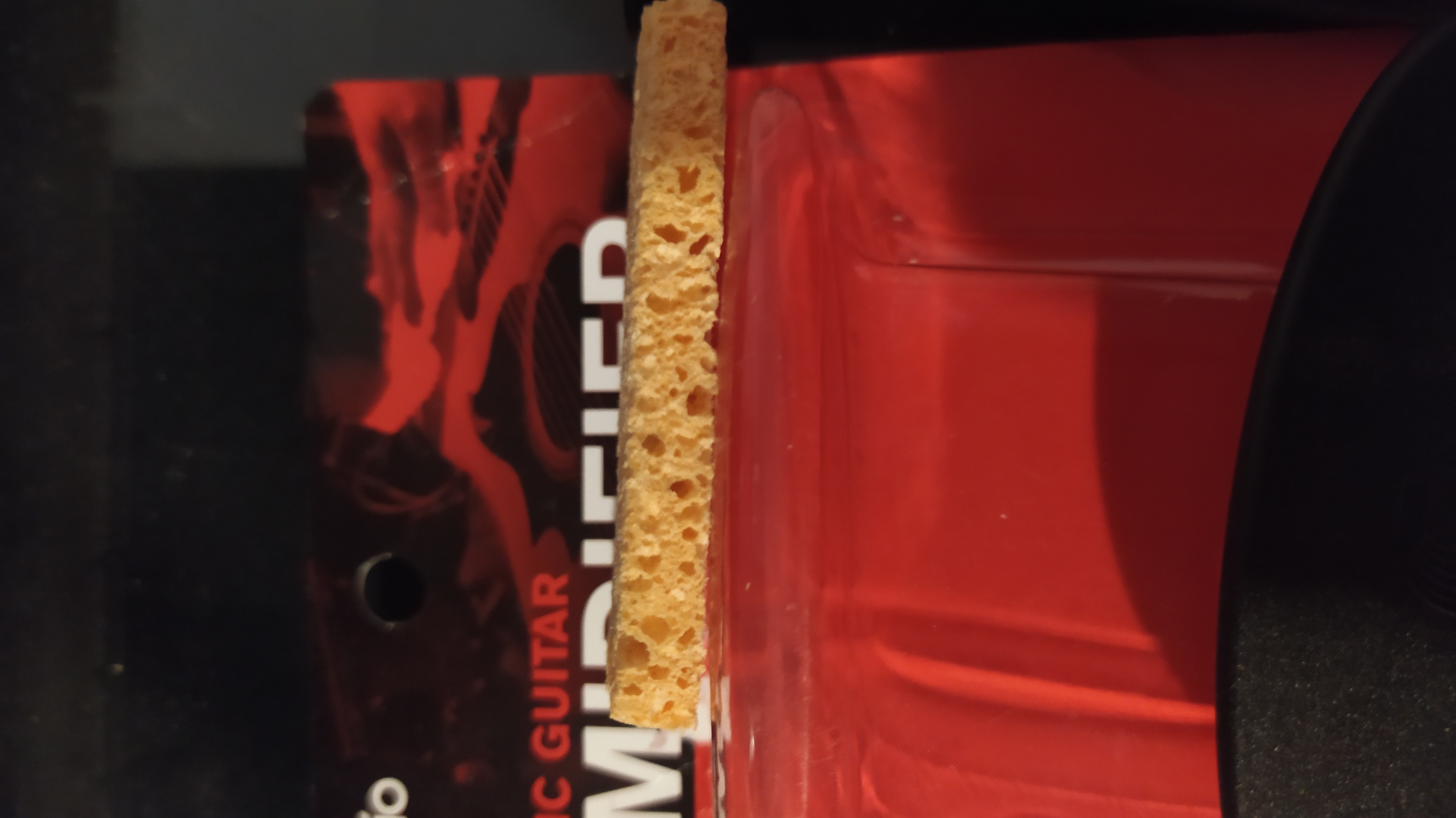 D'Addario Acoustic Guitar Soundhole Humidifier customer photo 2
