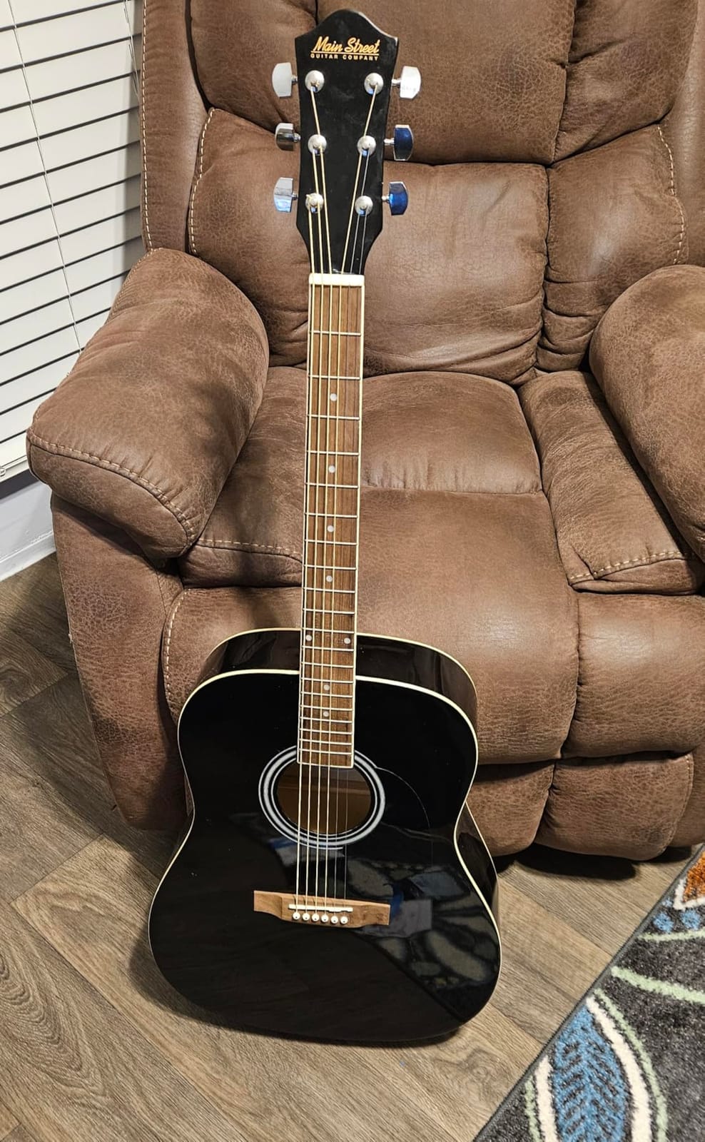D'Addario Accessories Pro-Winder Guitar String Winder, Cutter, Bridge Pin Puller - All in One Guitar Tool - Black customer photo 2