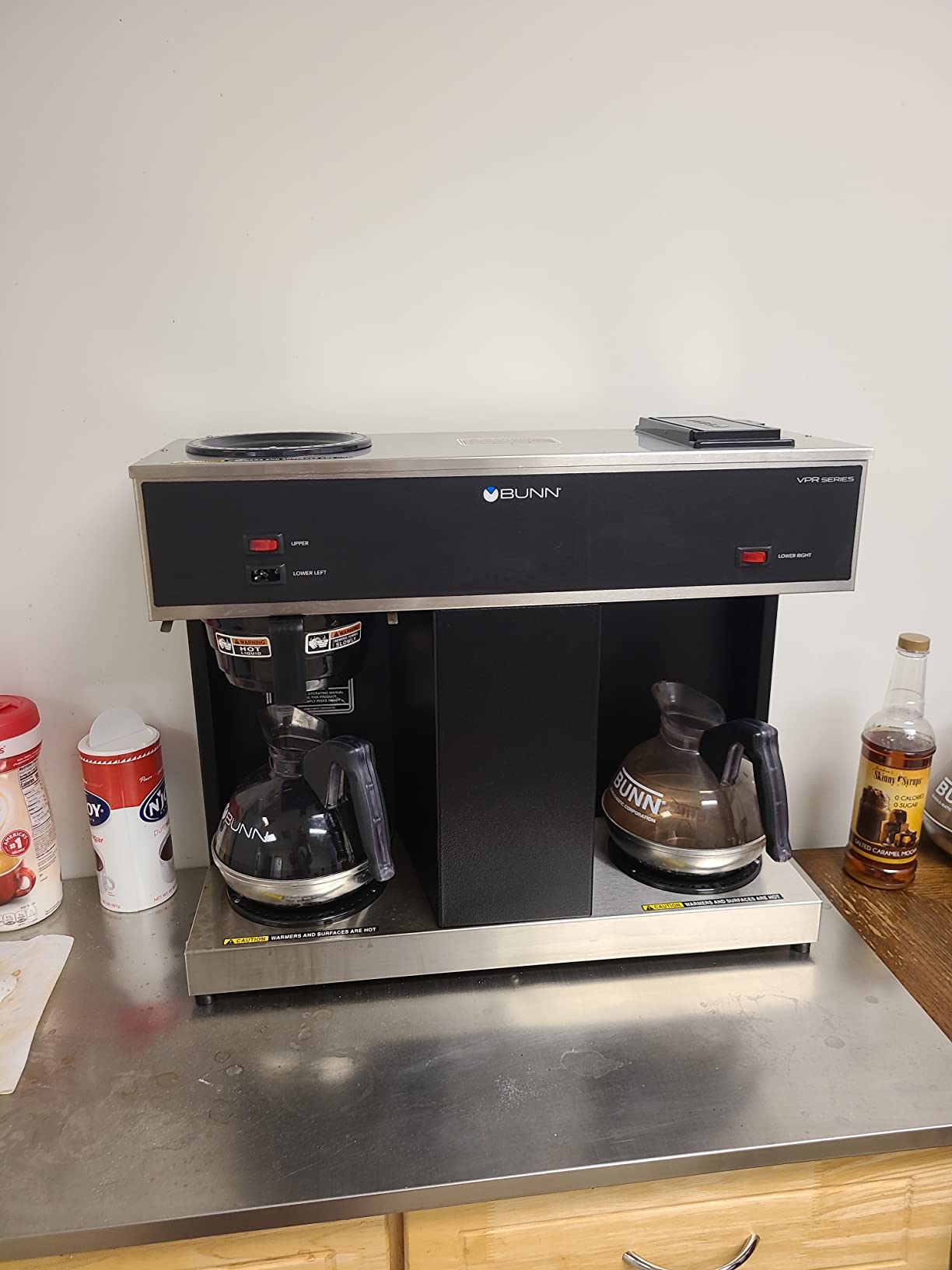 BUNN 04275.0031 VPS 12-Cup Pourover Commercial Coffee Brewer, with 3 Warming Stations (120V/60/1PH) customer photo 1