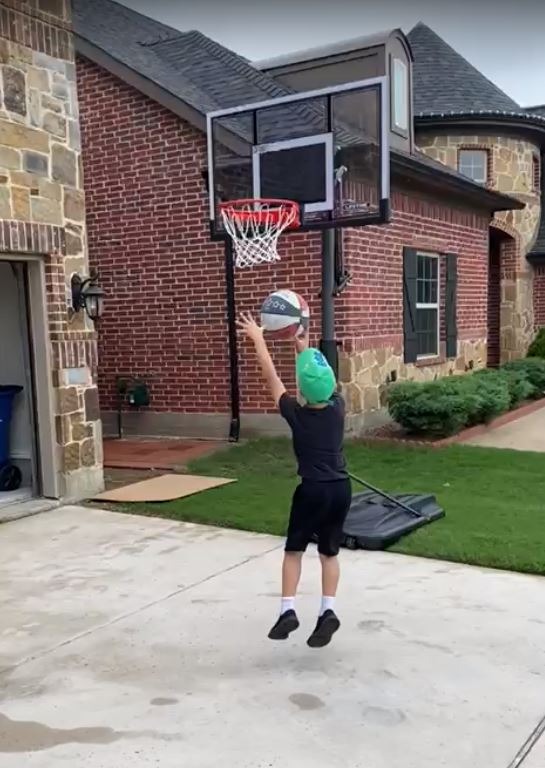 Lifetime Adjustable Basketball Hoop (54-Inch Polycarbonate) customer photo 2