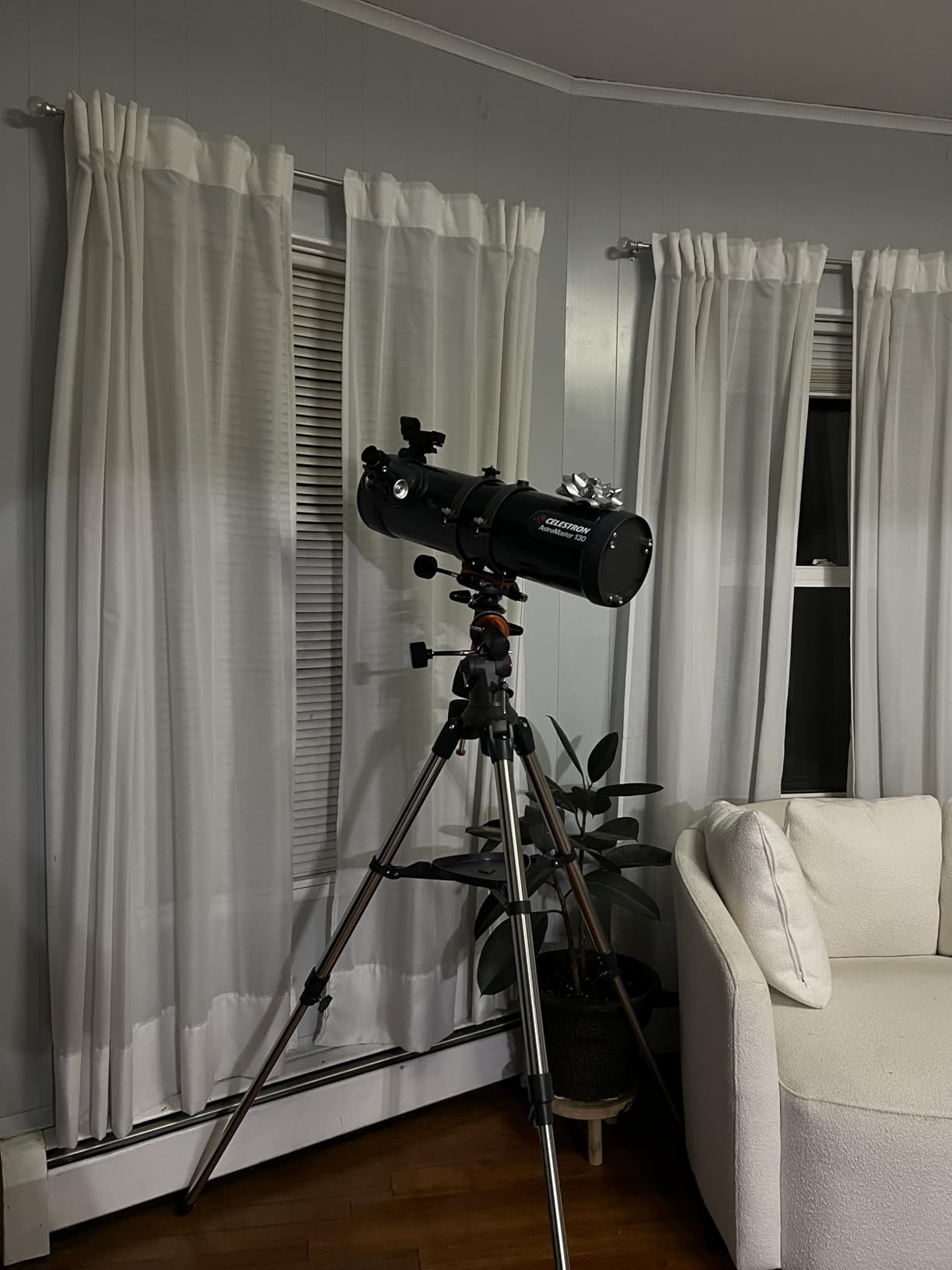 Celestron AstroMaster 130EQ Telescope for Deep-Sky Beginners | Large 130mm Optics, Bright Moon & Deep-Sky Views, Perfect First Telescope, German Equatorial Mount with Easy Manual Controls customer photo 2