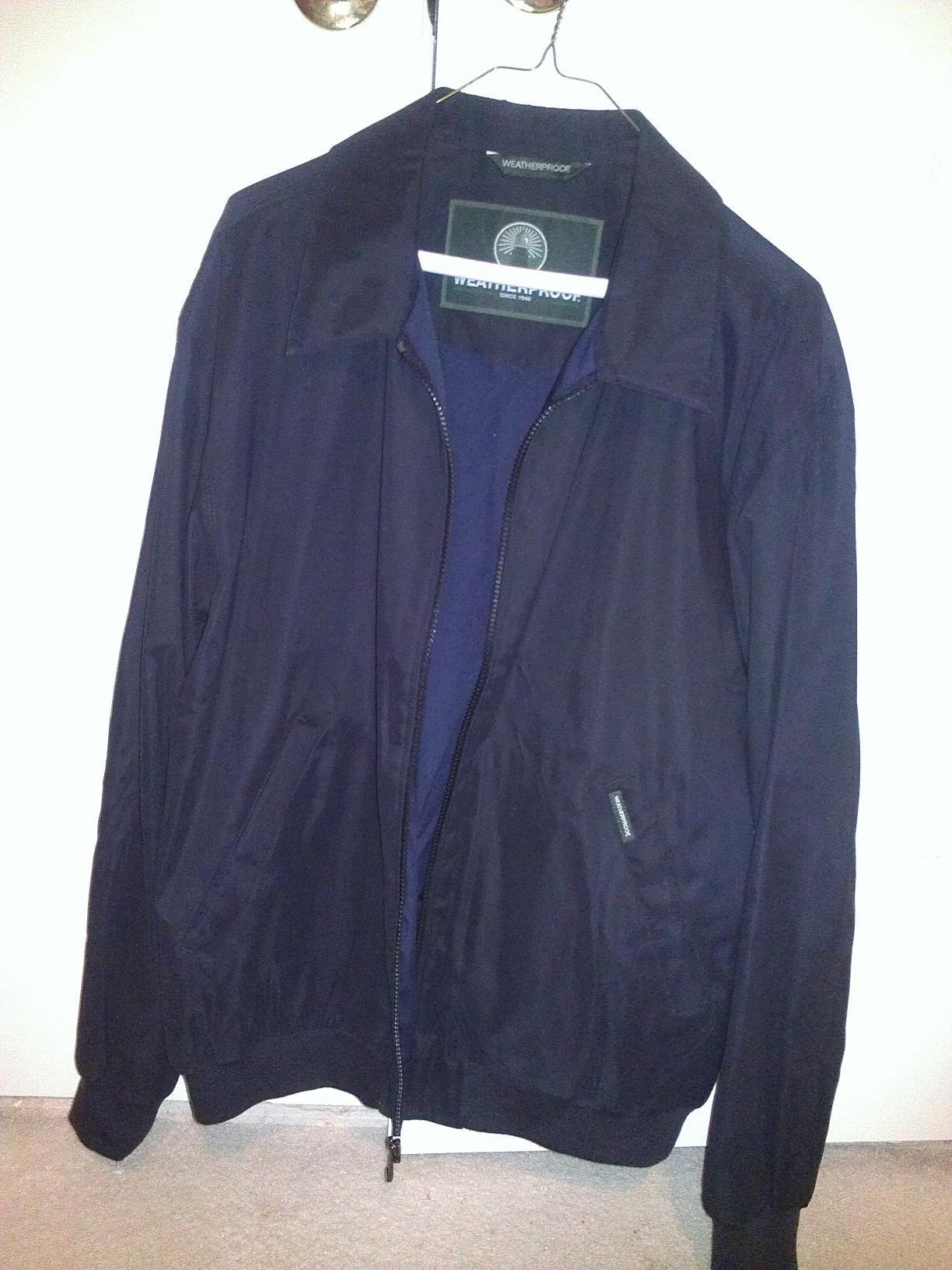 Weatherproof Men's Golf Jacket - Lightweight Windbreaker, Water-Resistant Microfiber Shell, Perfect for Golf & Casual Wear customer photo 2