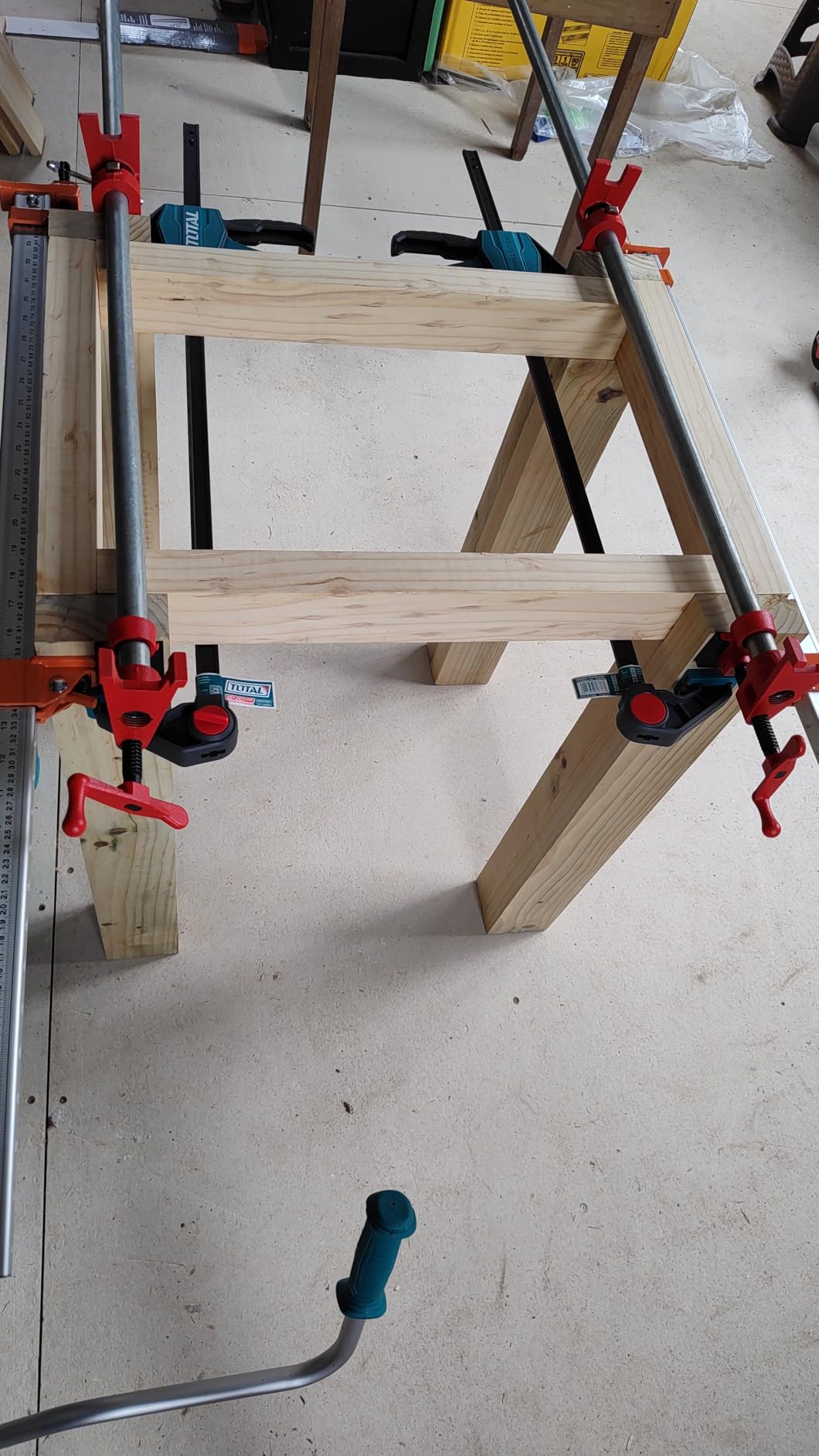 Bessey BPC-H34, 3/4-In. H Style Pipe Clamps - Incredibly Versatile, Easy To Assemble, Indespensable Workshop Clamp For Woodworking, Carpentry, Home Improvement, and DIY Projects customer photo 2