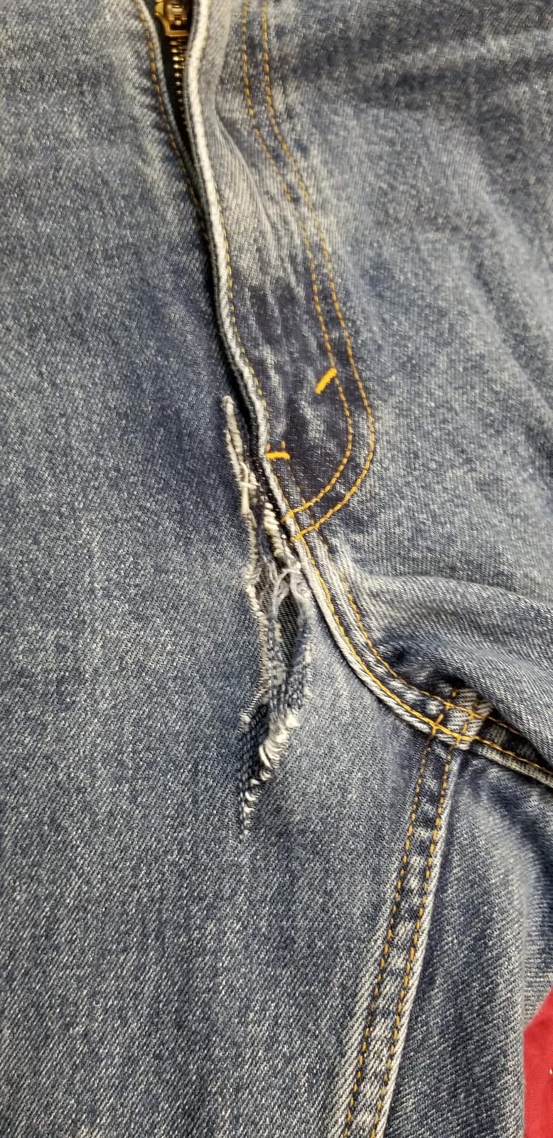 Levi's Men's 550 Relaxed Fit Jeans customer photo 1