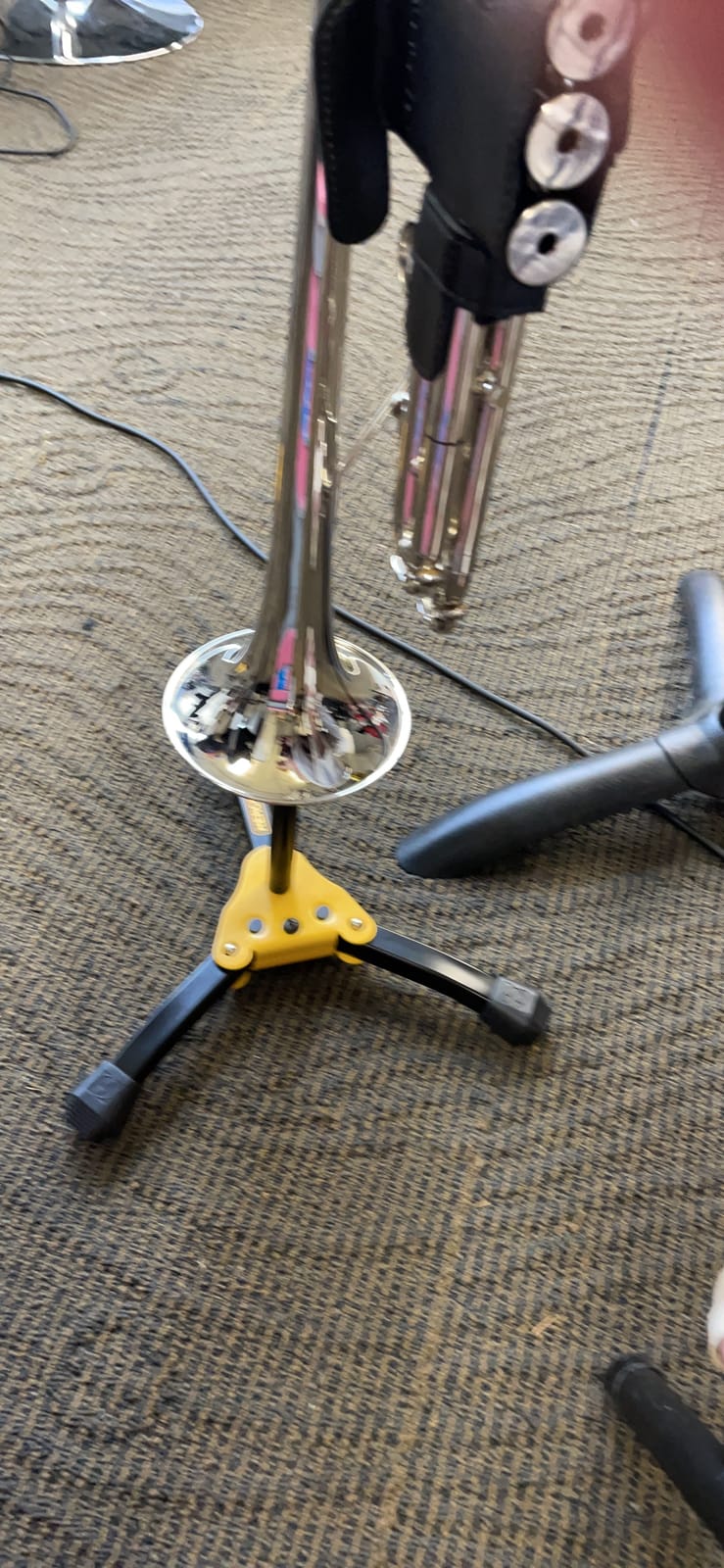Hercules DS510BB Trumpet Stand with Bag customer photo 2