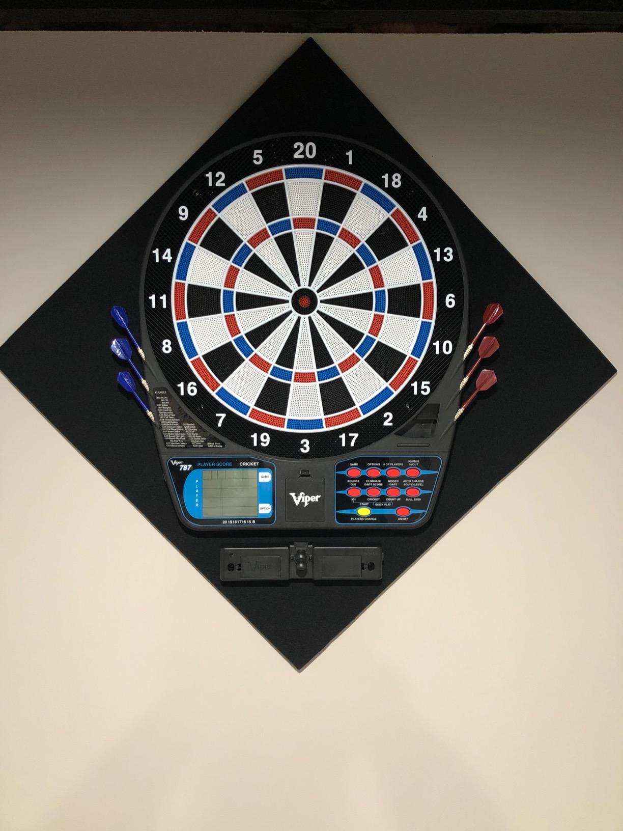 Viper 787 Electronic Dartboard, Ultra Thin Spider for Increased Scoring Area, Free Floating Segments, Locking Segment Holes for Fewer Bounceouts, Automatic Scoring customer photo 1