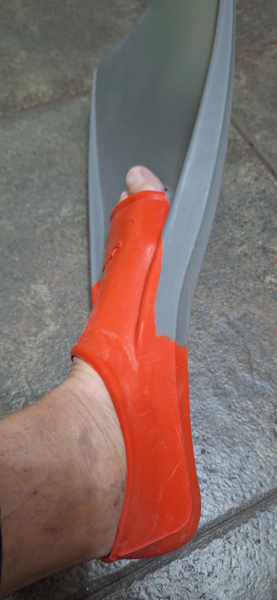 FINIS Long Floating Swim Fins - Adult Training Fins - Improves Kick Technique & Body Position customer photo 1
