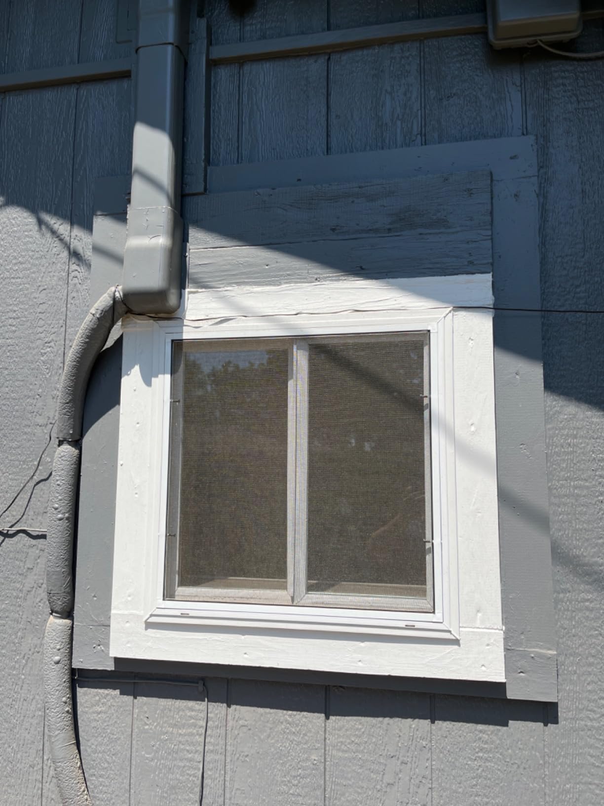 Duo-Corp Agriclass Double Slide Vinyl Utility Window White Glass/Vinyl Window 23-1/2