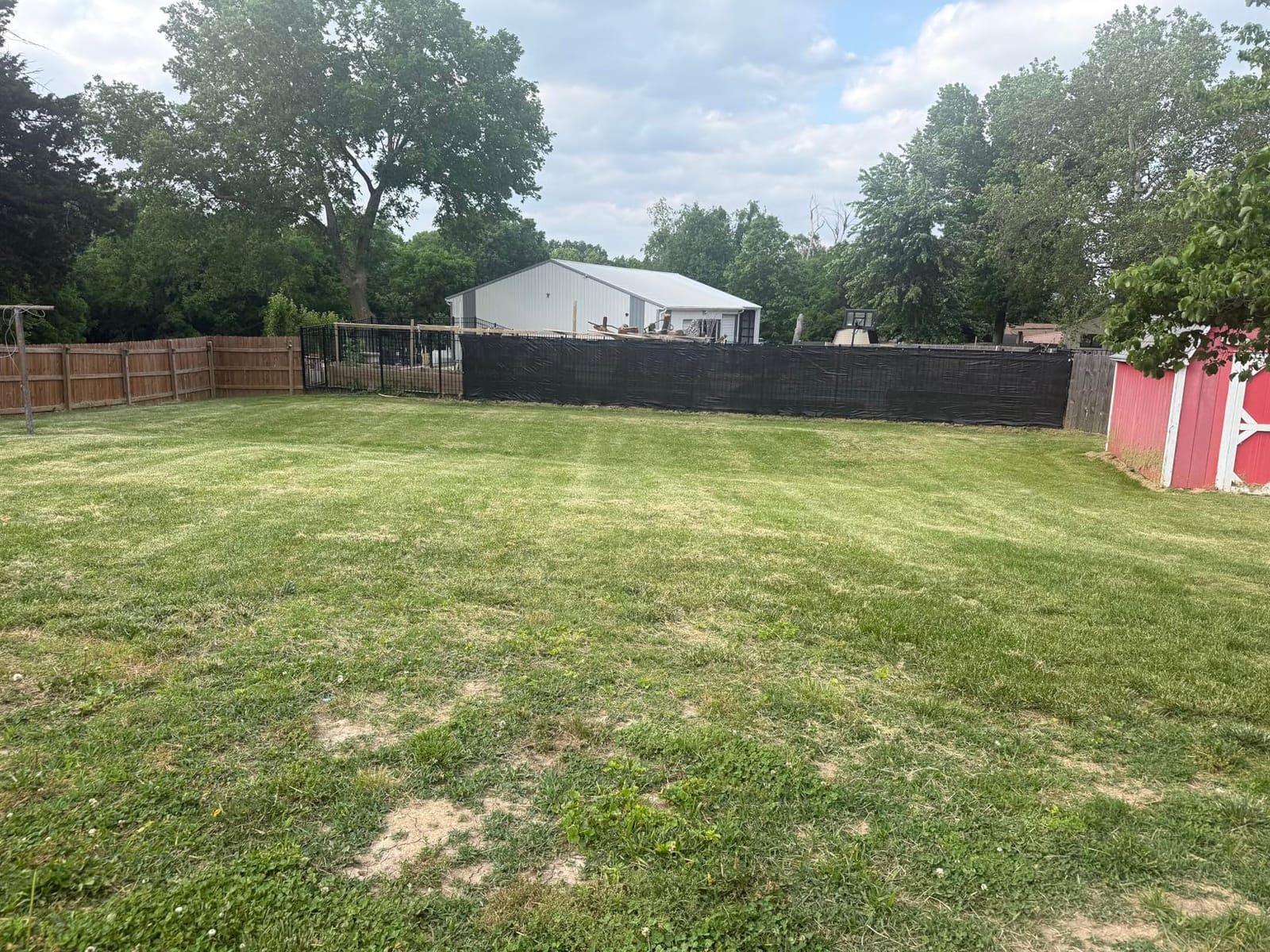 Windscreen4less 6'x50' Privacy Fence Screen Heavy Duty Windscreen Fencing Mesh Fabric Shade Net Cover for Outdoor Wall Garden Yard Pool Deck Black customer photo 2