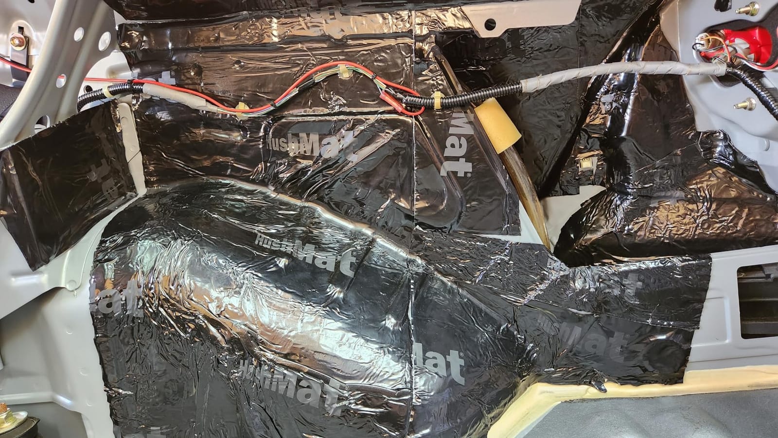 HushMat Bulk Kit - Automotive Sound Deadening and Thermal Insulation Solution for All Vehicles (58.1 Sq Ft, Black Foil) customer photo 1