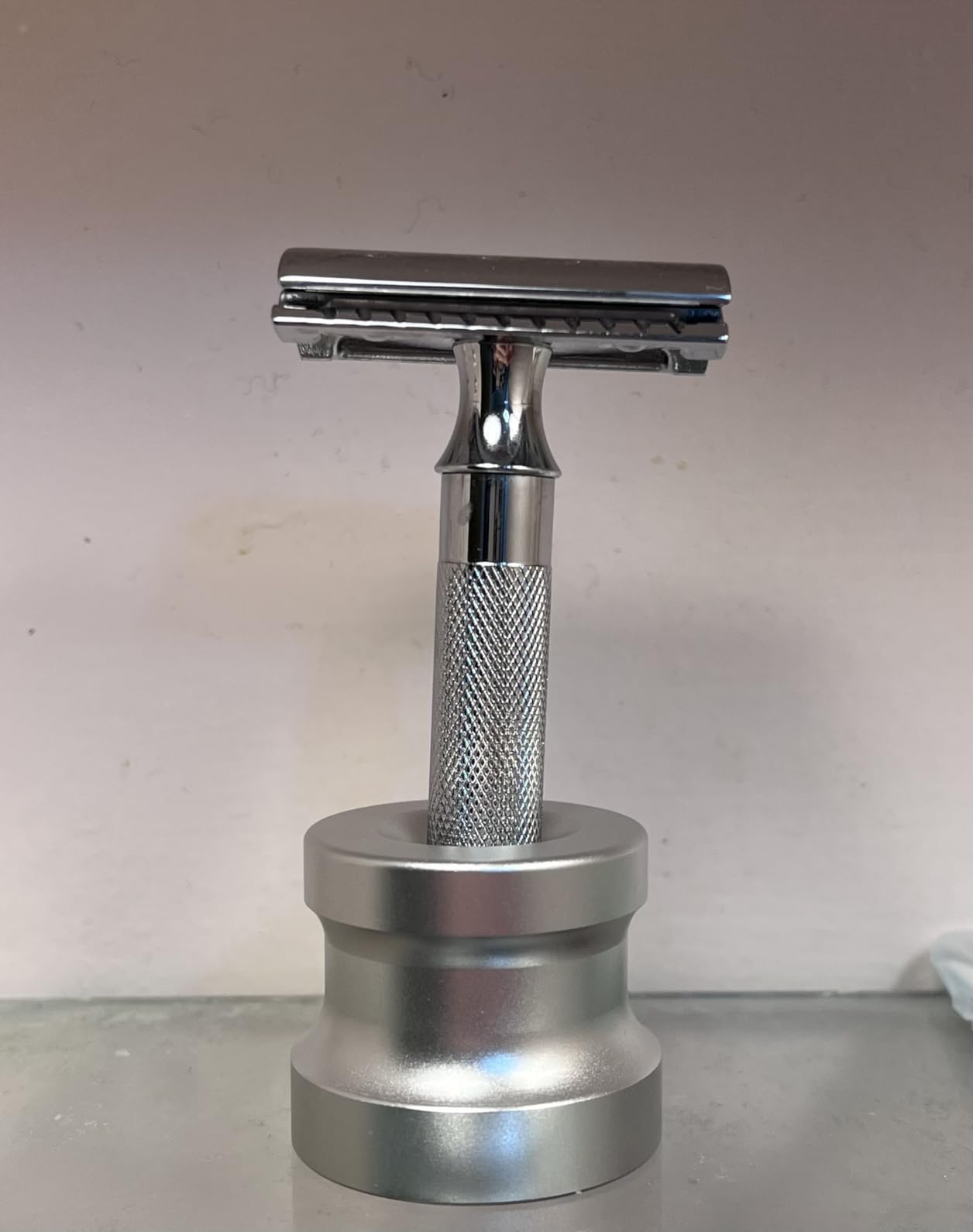 Merkur Mk34c Double Edge Razor with Heavy Duty Short Handle customer photo 2