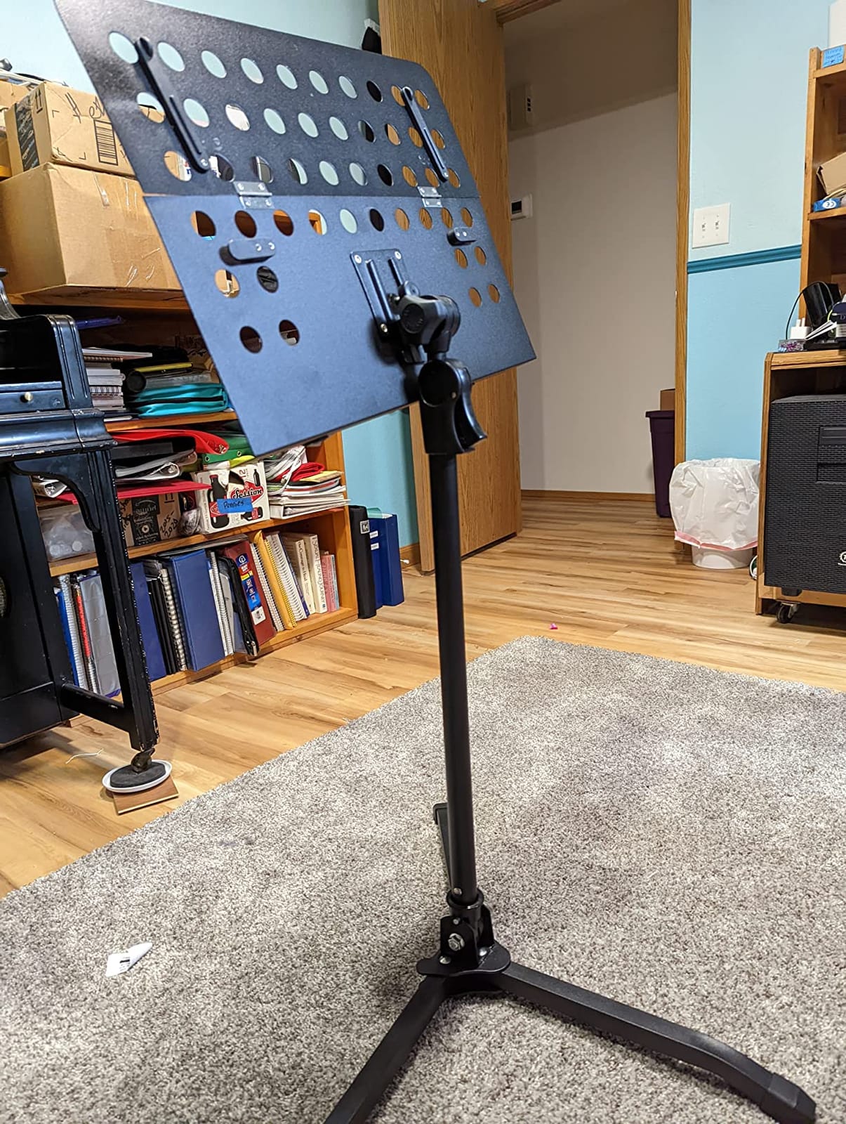 Hercules BS311B Orchestra Stand customer photo 1