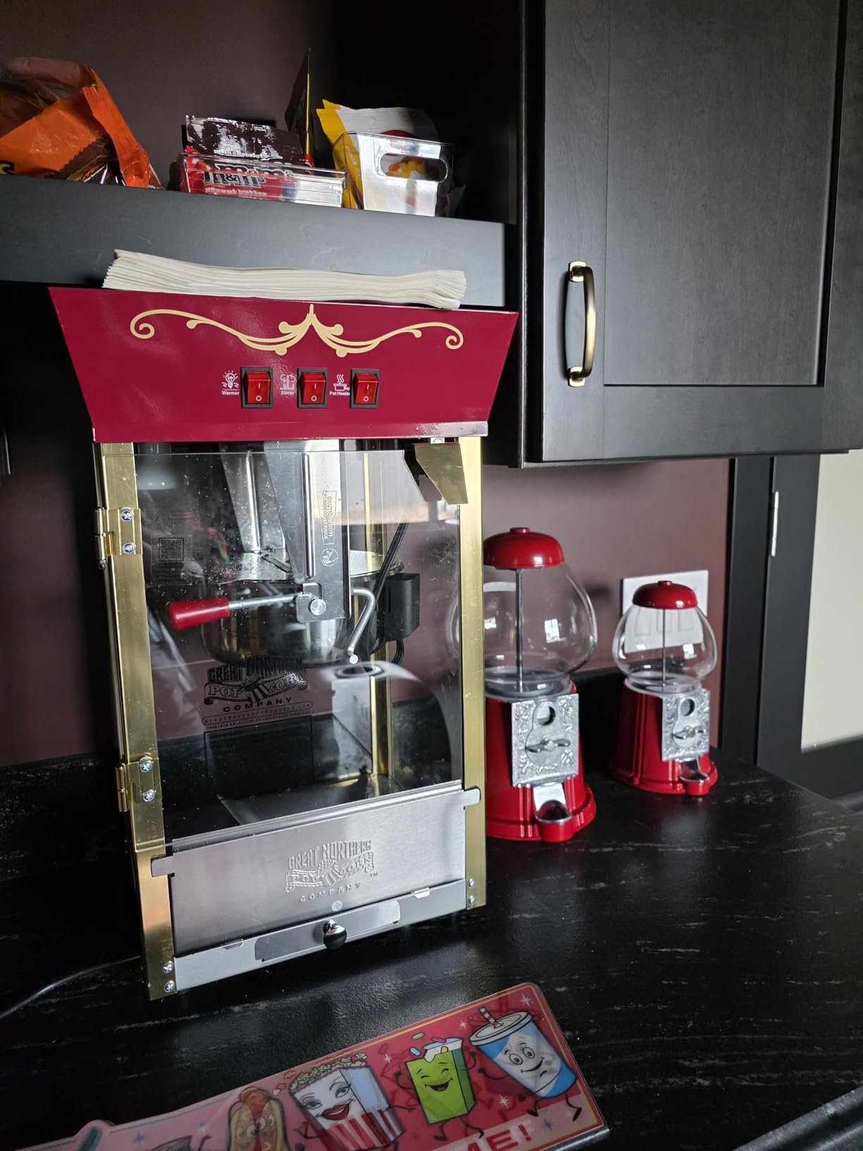 Great Northern Popcorn Matinee 8oz Popcorn Machine, Red | Vintage Style Popcorn Maker Machine with Stainless-Steel Kettle Popper, Reject Kernel Tray, Warming Light customer photo 1