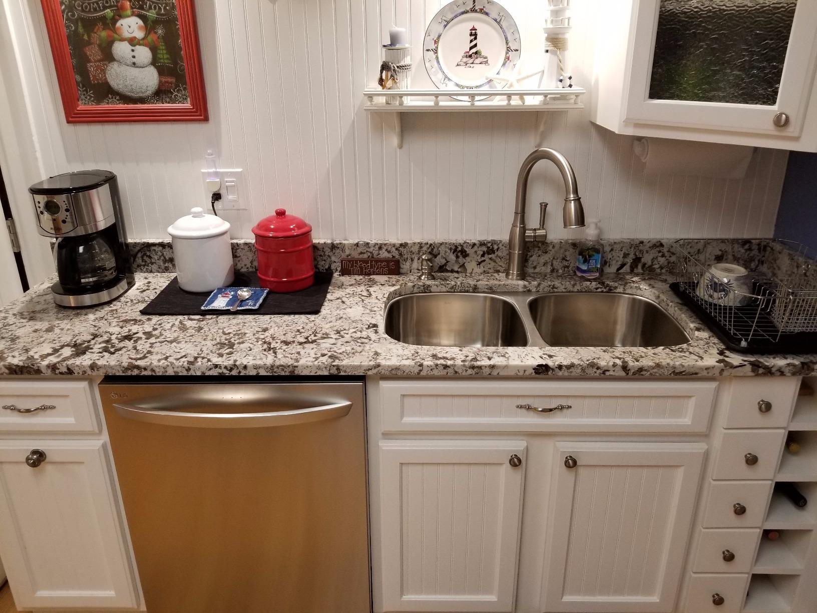 KRAUS Premier 32-inch Undermount 50/50 Double Bowl 18-Gauge Stainless Steel Kitchen Sink with Strainers, KBU22 customer photo 2