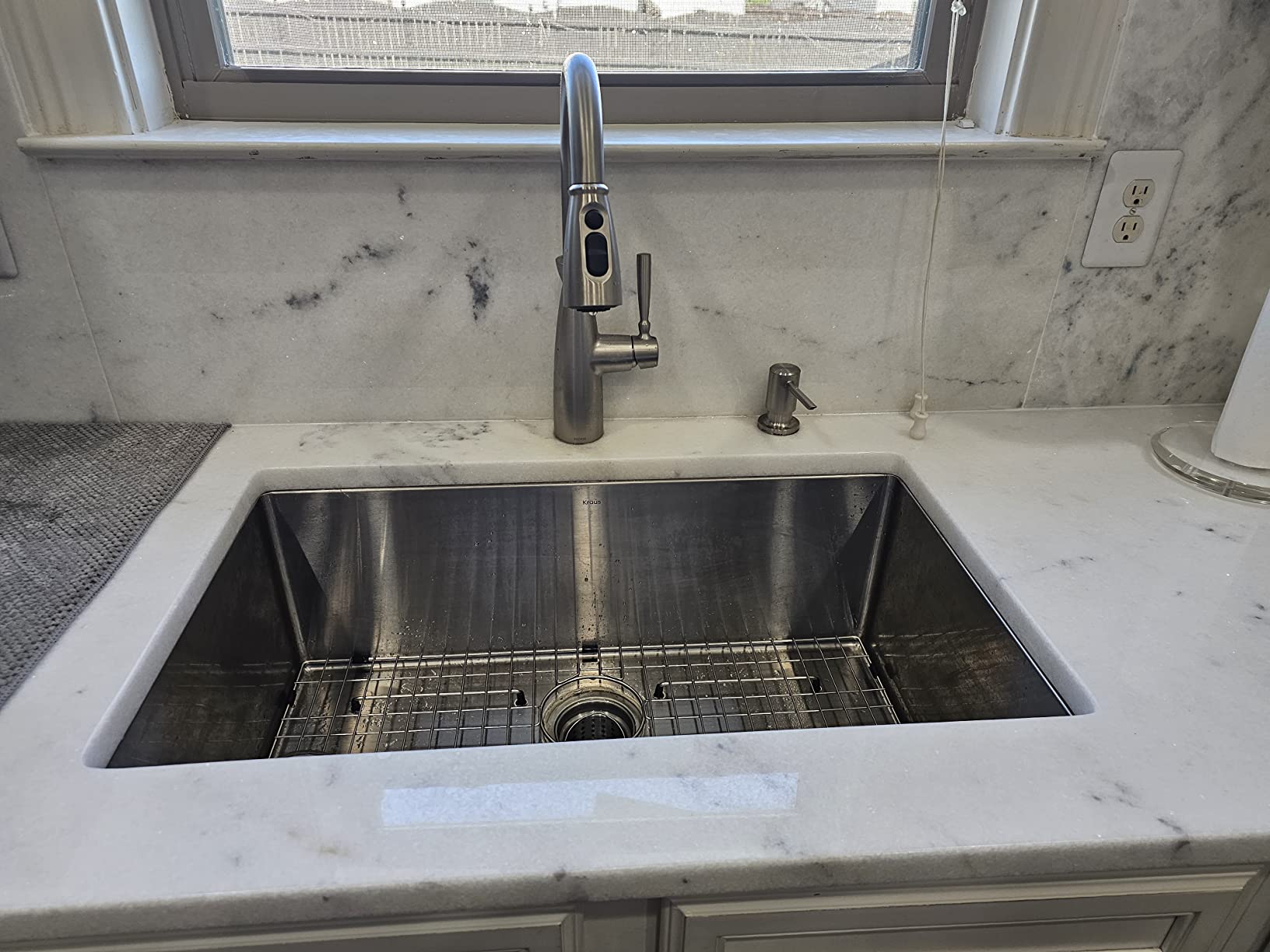 KRAUS Stainless Steel 32 in 16 Gauge Undermount Sink KHU100-32 | TRU16 steel construction, rounded corners, channel grooves, NoiseDefend pads customer photo 2