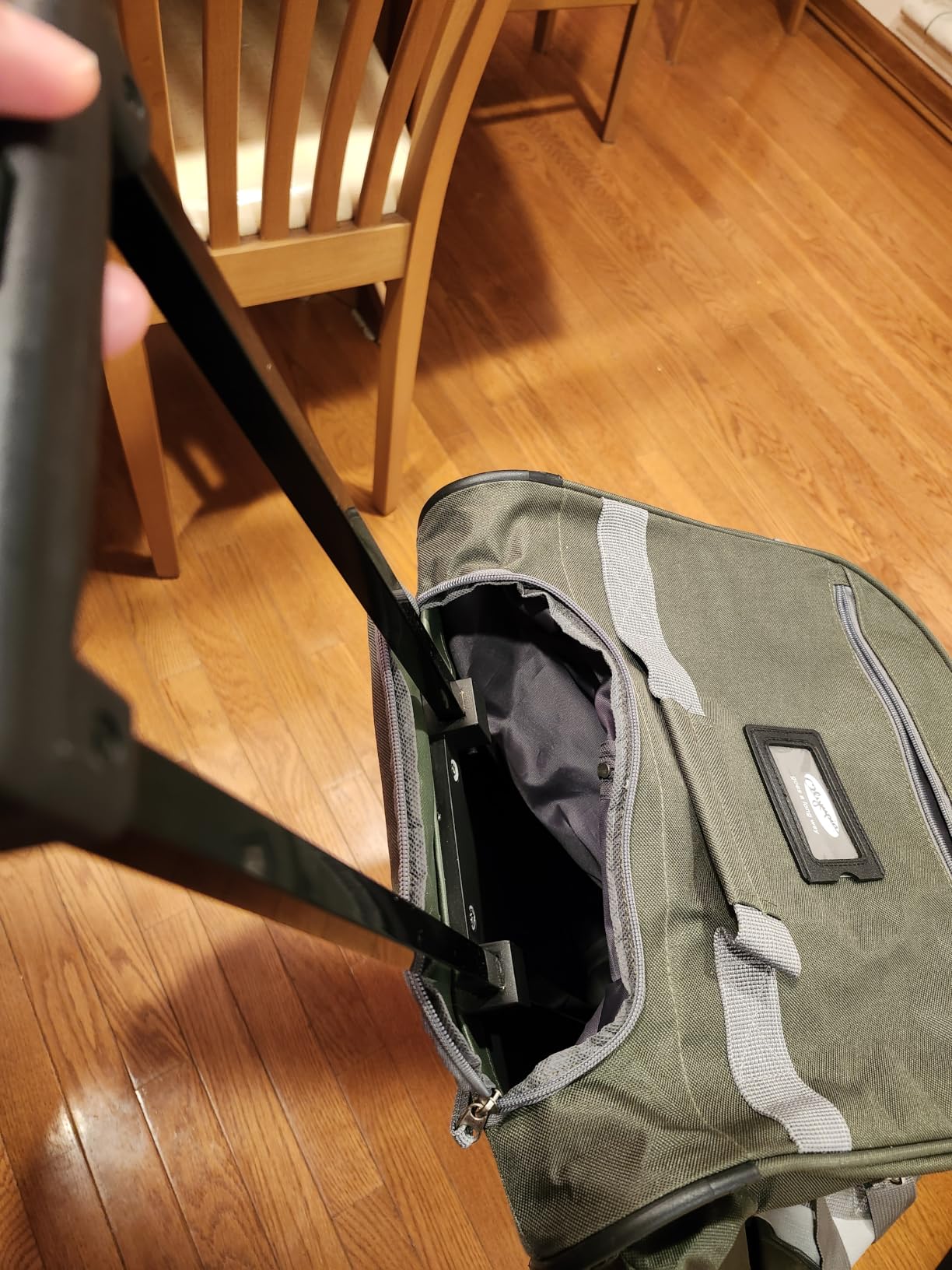 Olympia U.S.A. 33 inch Jumbo Size 8 Pockets Wheeled Rolling Duffel Bag Water Resistant Luggage Lightweight Travel Suitcase with Retractable Handle customer photo 2