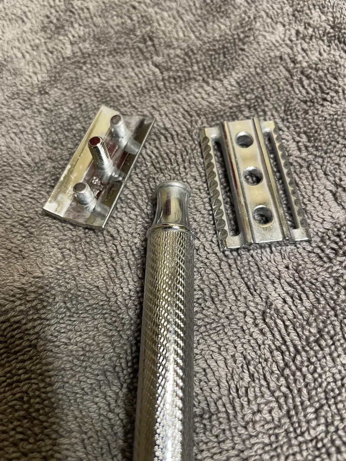 MÜHLE TRADITIONAL R89 Double Edge Safety Razor (Closed Comb) | Perfect for Everyday Use | Barbershop Quality Close Smooth Shave | Luxury Razor for Men customer photo 1