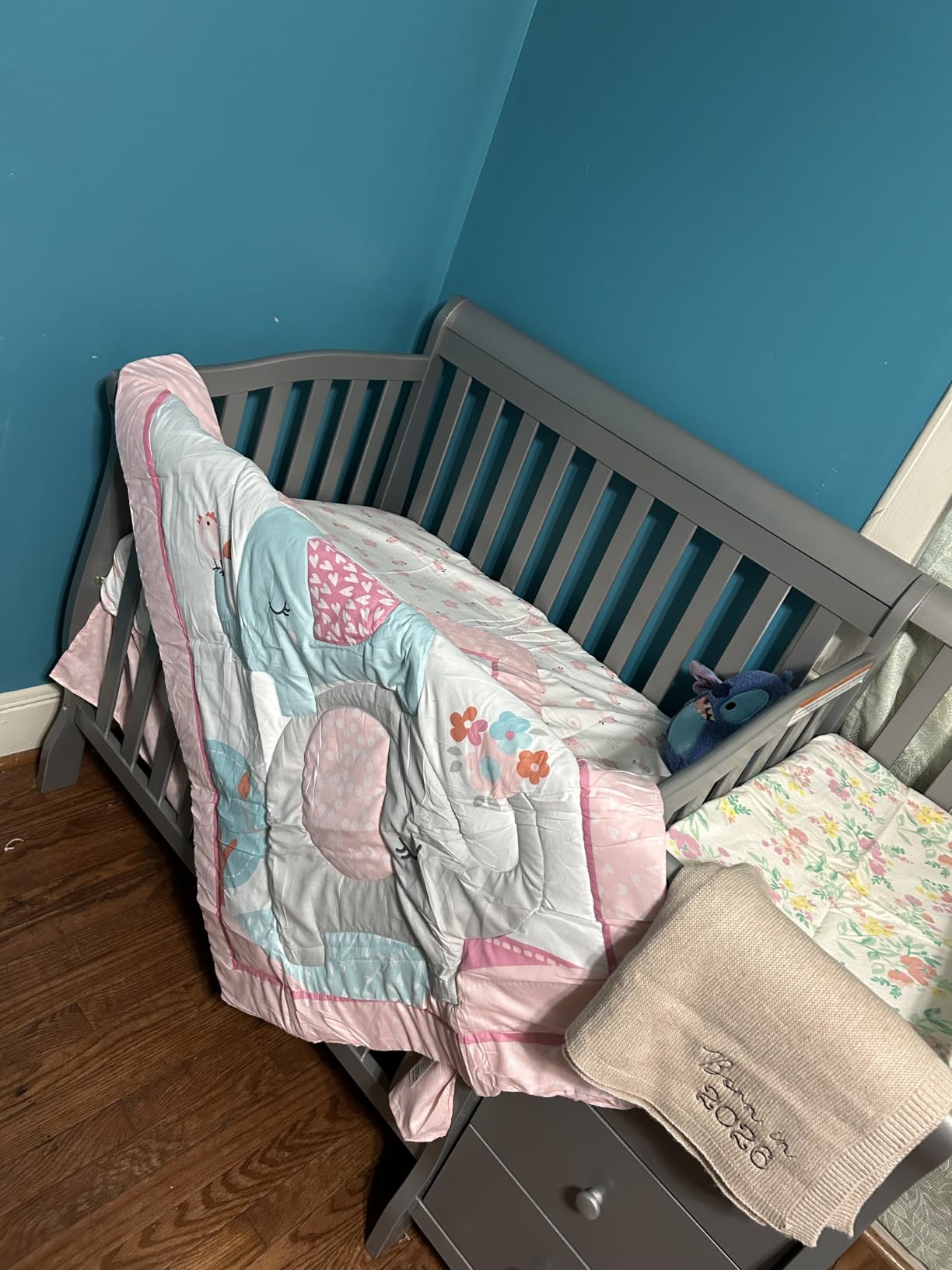Dream On Me Jayden 4-in-1 Convertible Mini Baby Crib with 3 Drawer Changer customer photo 1
