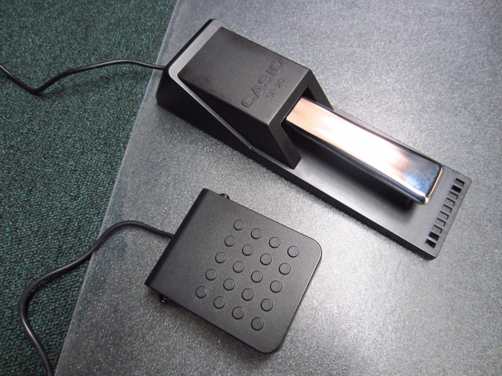 Casio SP-20 Piano-Style Sustain Pedal | Piano-style sustain pedal; compatible with Casio keyboards & digital pianos customer photo 2