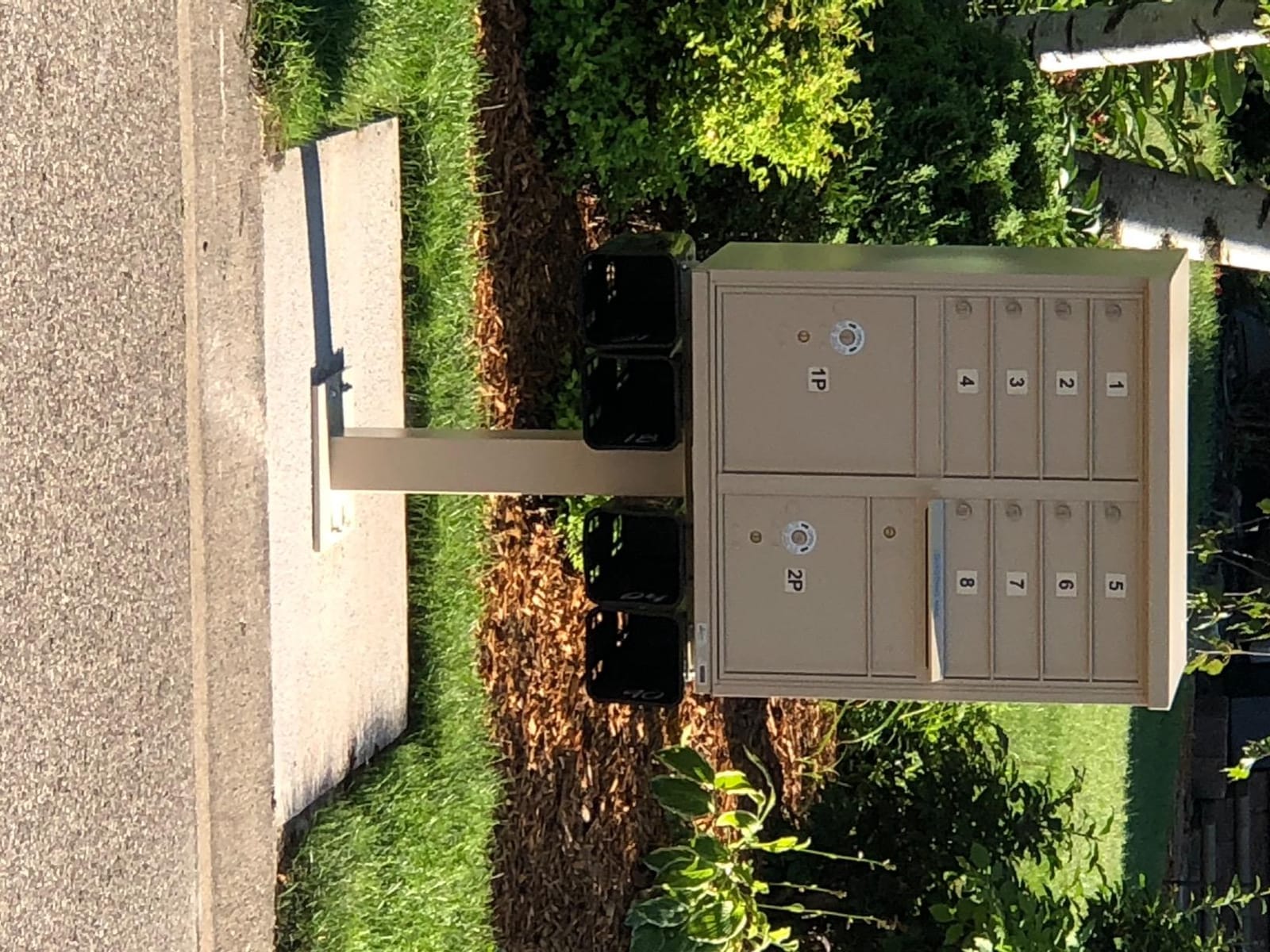 Salsbury Industries 3308BLK-U 8 A Size Doors, United States Postal Access Type I Cluster Box Unit, Black customer photo 1
