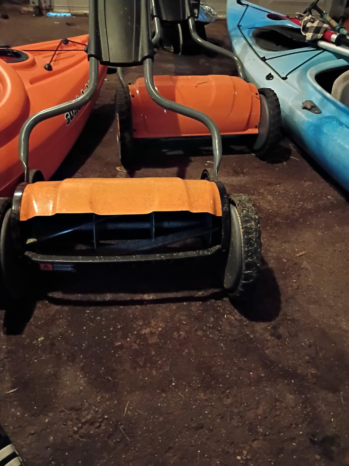 Fiskars Push Mower - 17