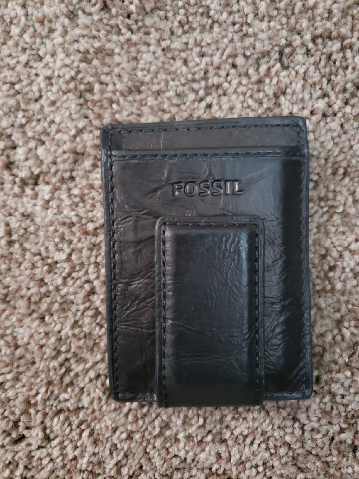 Fossil Men's Leather Minimalist Magnetic Card Case with Money Clip Front Pocket Wallet for Men customer photo 2