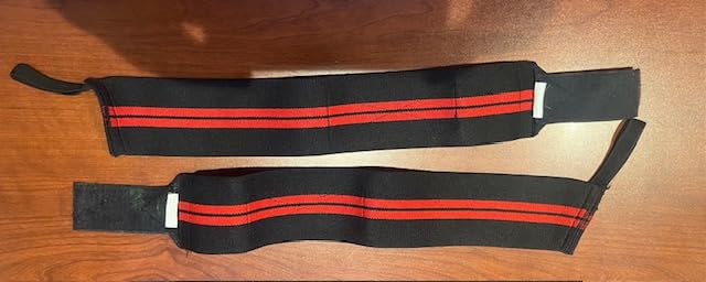 Harbinger Red Line 18-Inch Weightlifting Wrist Wraps for Men and Women (Pair) customer photo 1