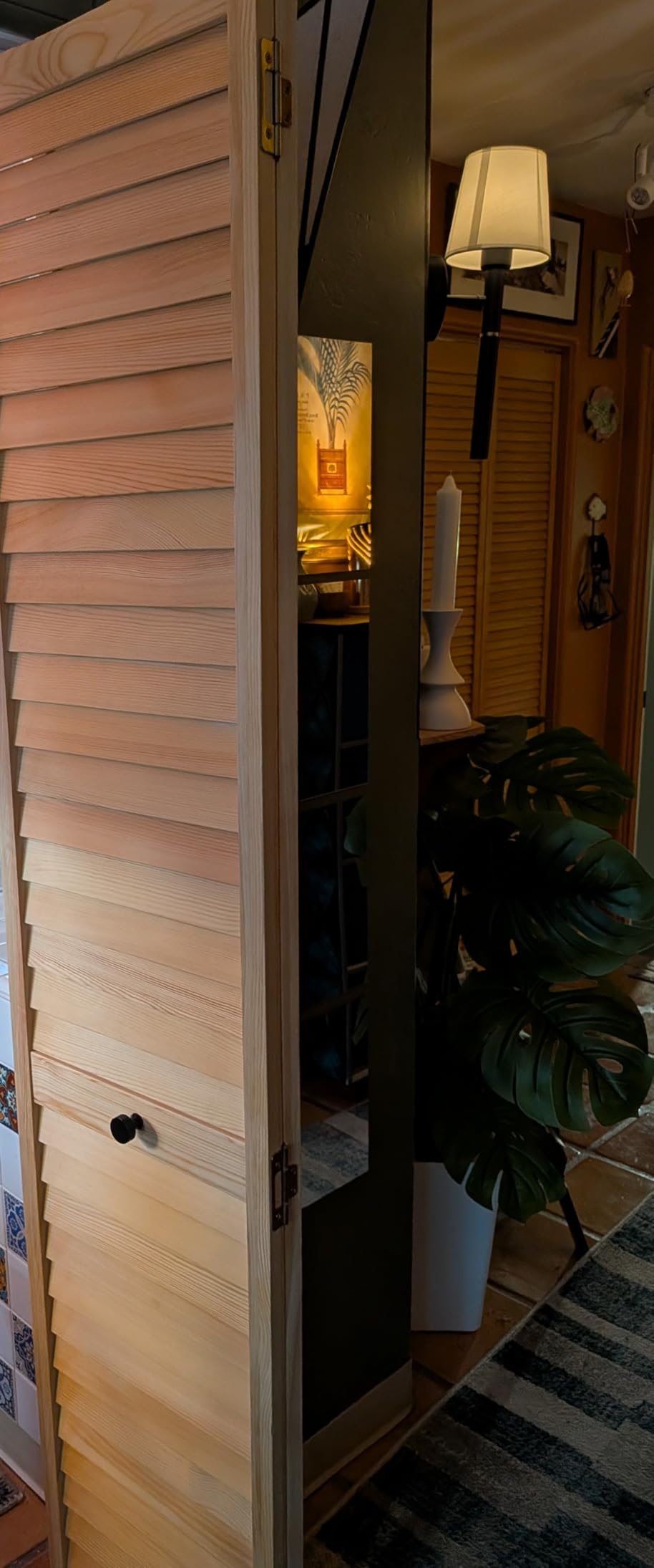 Closet Door, Bi-fold, Louver Louver Plantation (24x80) customer photo 1