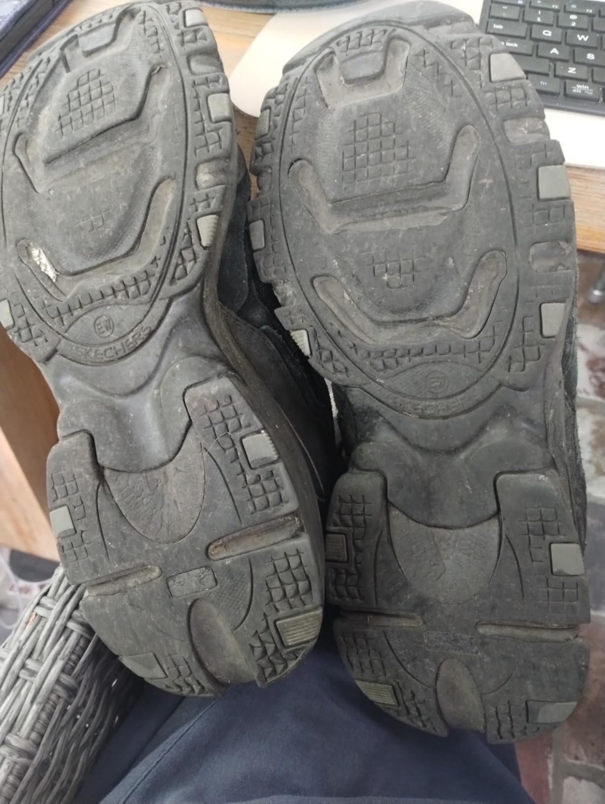 Skechers Men's Vigor 2.0 Trait Memory Foam Sneaker customer photo 2