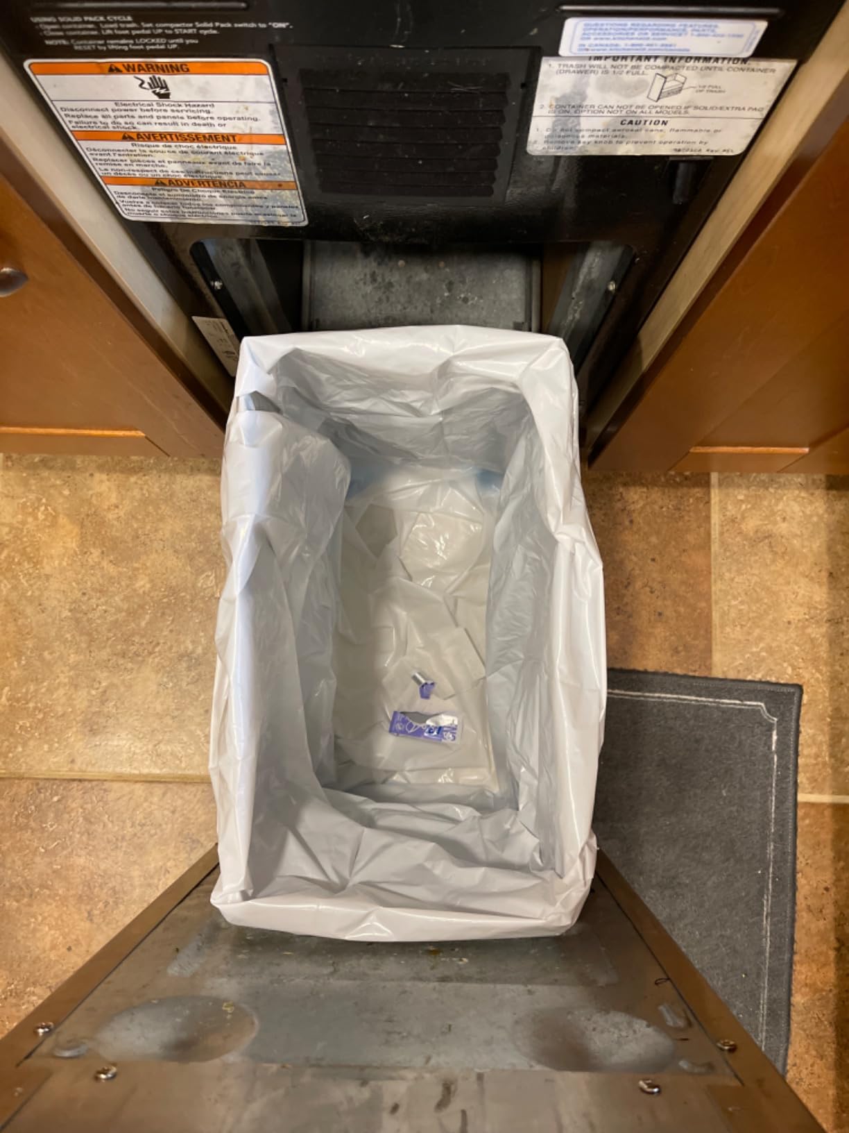 Ultrasac Trash Bags 18 Gallon for 15 inch Compactors - 25