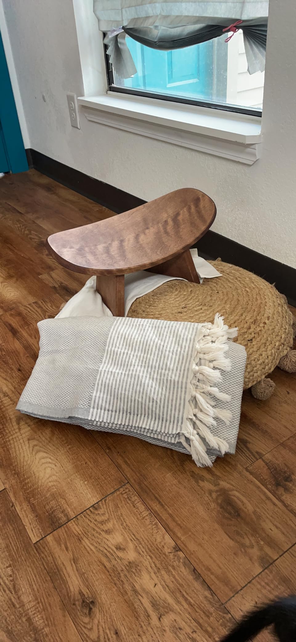 Meditation Bench IKUKO, Travel Yoga Stool, Walnut, Standard - BLUECONY Original Portable Version customer photo 1
