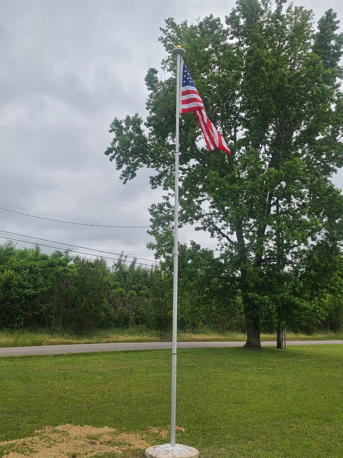 Ezpole Liberty Telescoping Inground Flag Pole Kit For Outdoors-Winds To 130 Mph. Dual Flag Pole Holder For Outside House-Made In USA-Includes Pole Flag Ground Sleeve Hardware (17 Ft.) customer photo 2