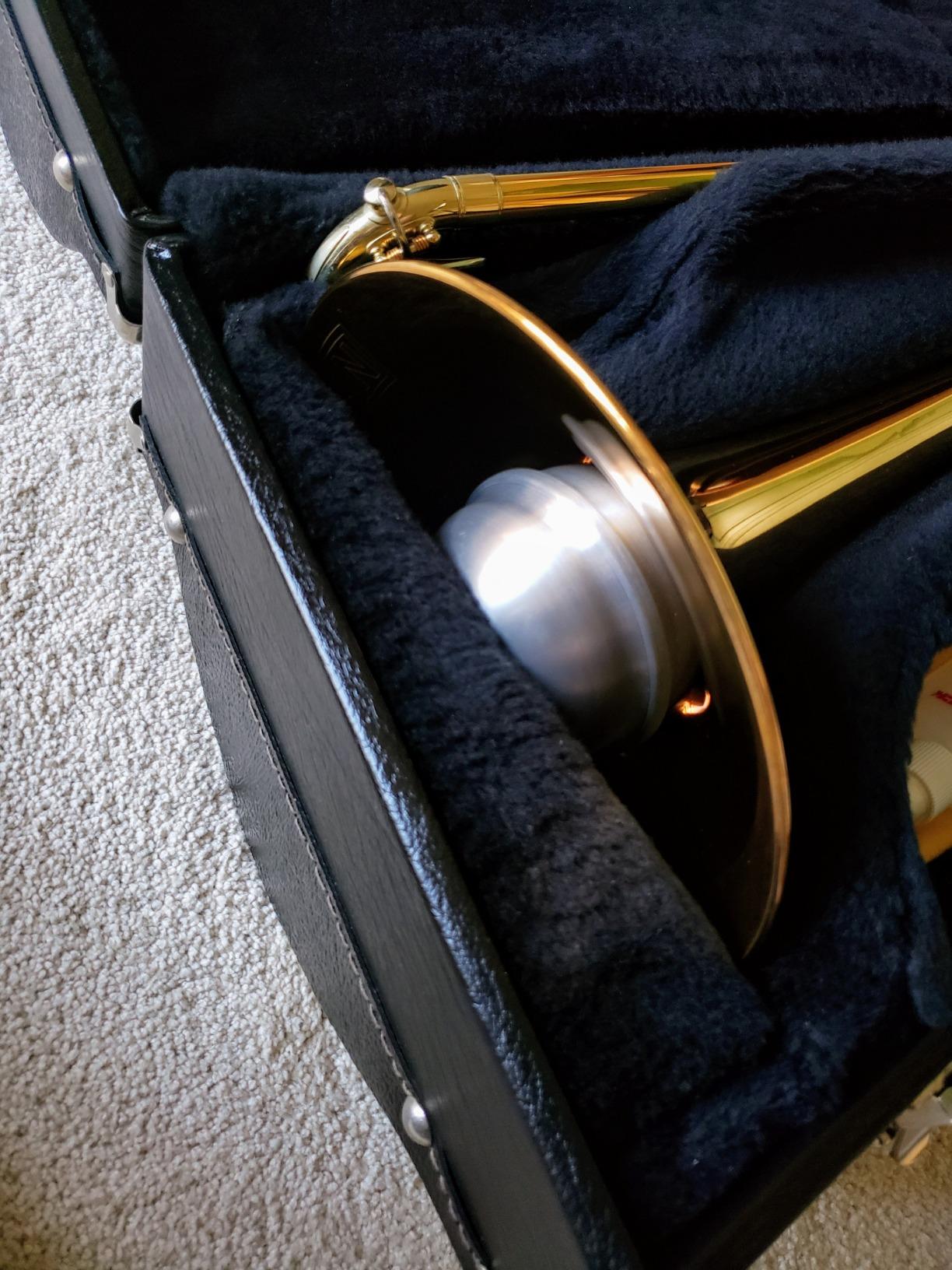 Pro Tec ML204 Liberty Tenor Trombone Compact Aluminum Practice Mute customer photo 2