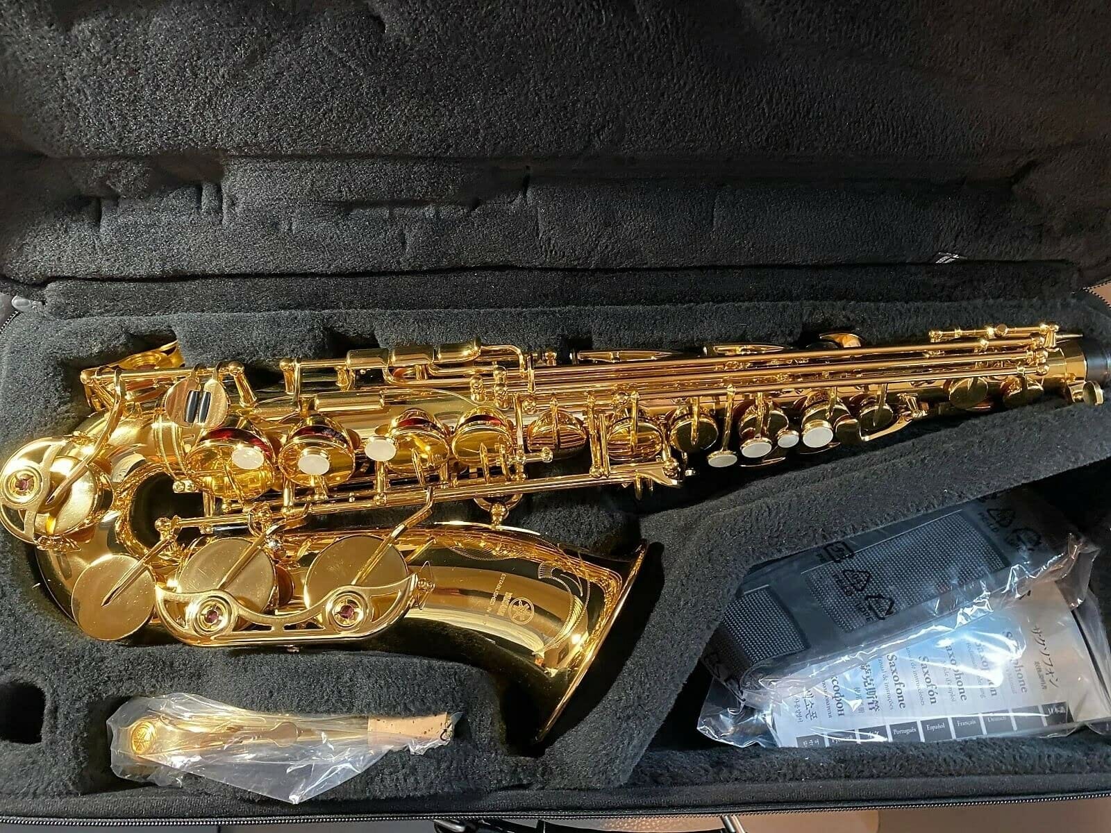 Yamaha YAS-62III Professional Alto Saxophone - Gold Lacquer customer photo 1