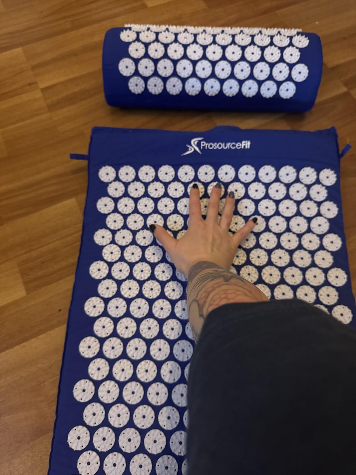 ProsourceFit Acupressure Mat and Pillow Set for Back/Neck Pain Relief and Muscle Relaxation, Black customer photo 1