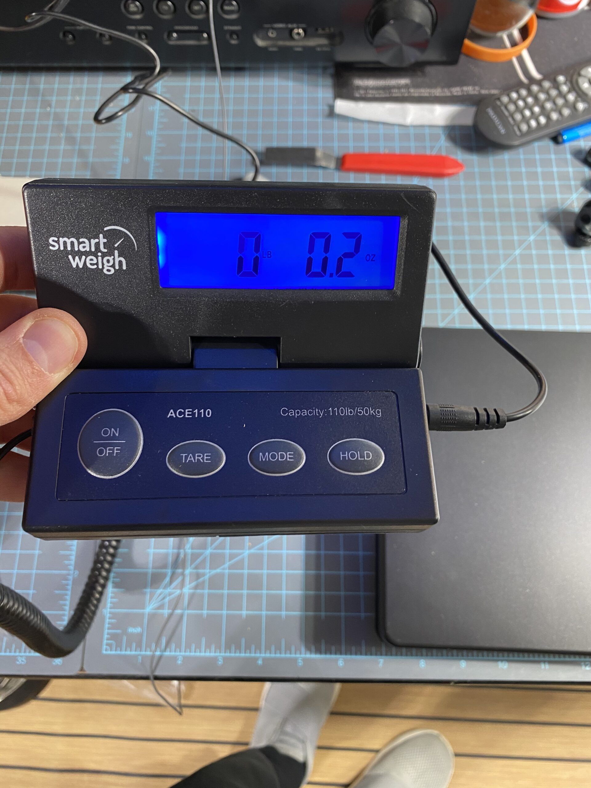 Smart Weigh Digital Postal Shipping Scale, 110lb/50kg to 0.1oz/2g Precision, Hold Function, Separate Wall-Mount Screen, AC Adapter & Batteries Included customer photo 2