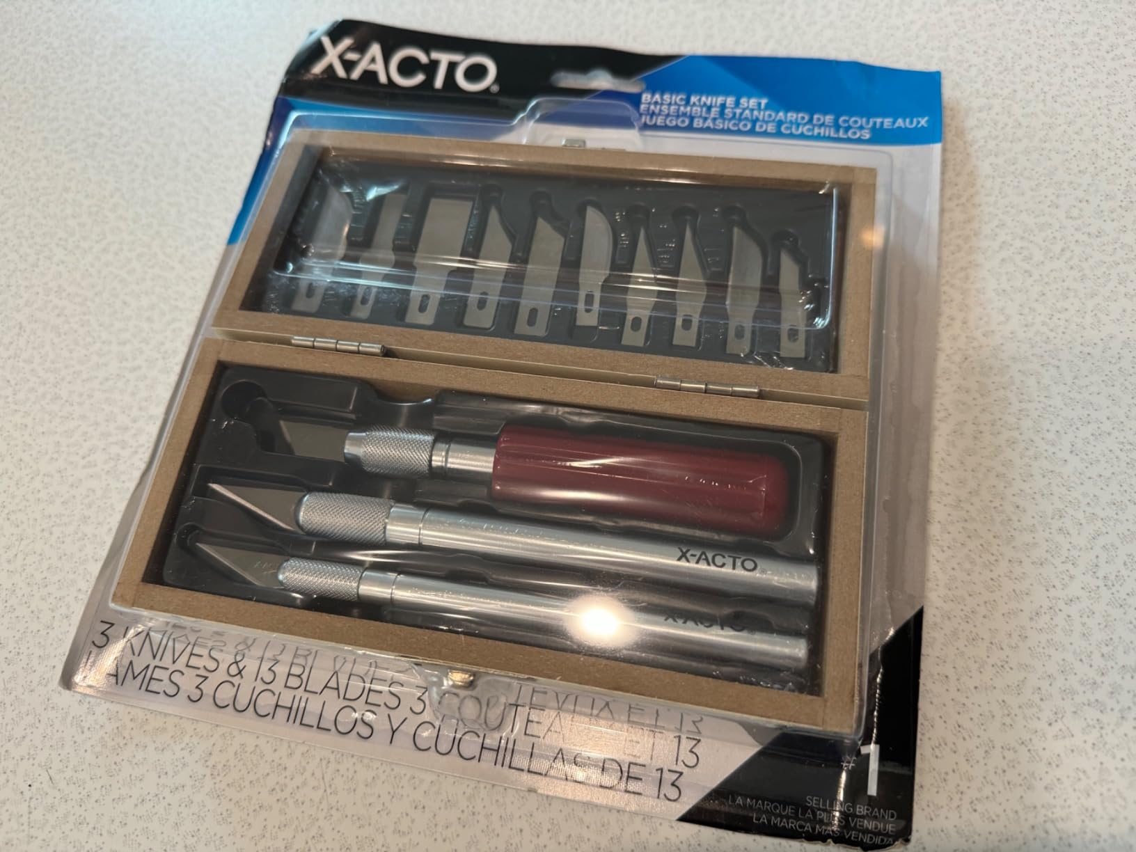 X-ACTO X5285 Basic Knife Set, Includes Knives and Blades for Crafting and Art Projects customer photo 1