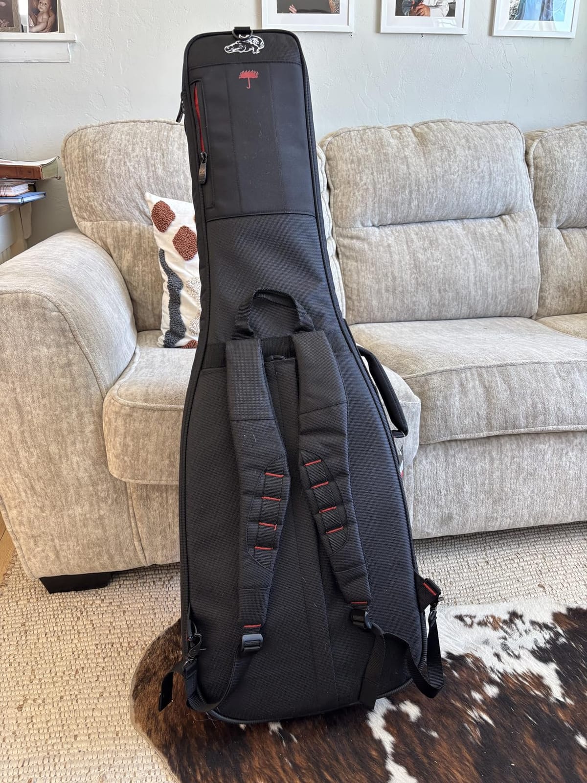 Gator Cases Pro-Go Series Deluxe Electric Guitar Gigbag (G-PG ELECTRIC) | Fits Standard Electric Guitars, Weather Resistant Exterior, Thick Padding, Micro-fleece Interior, Adjustable Backpack Straps customer photo 2
