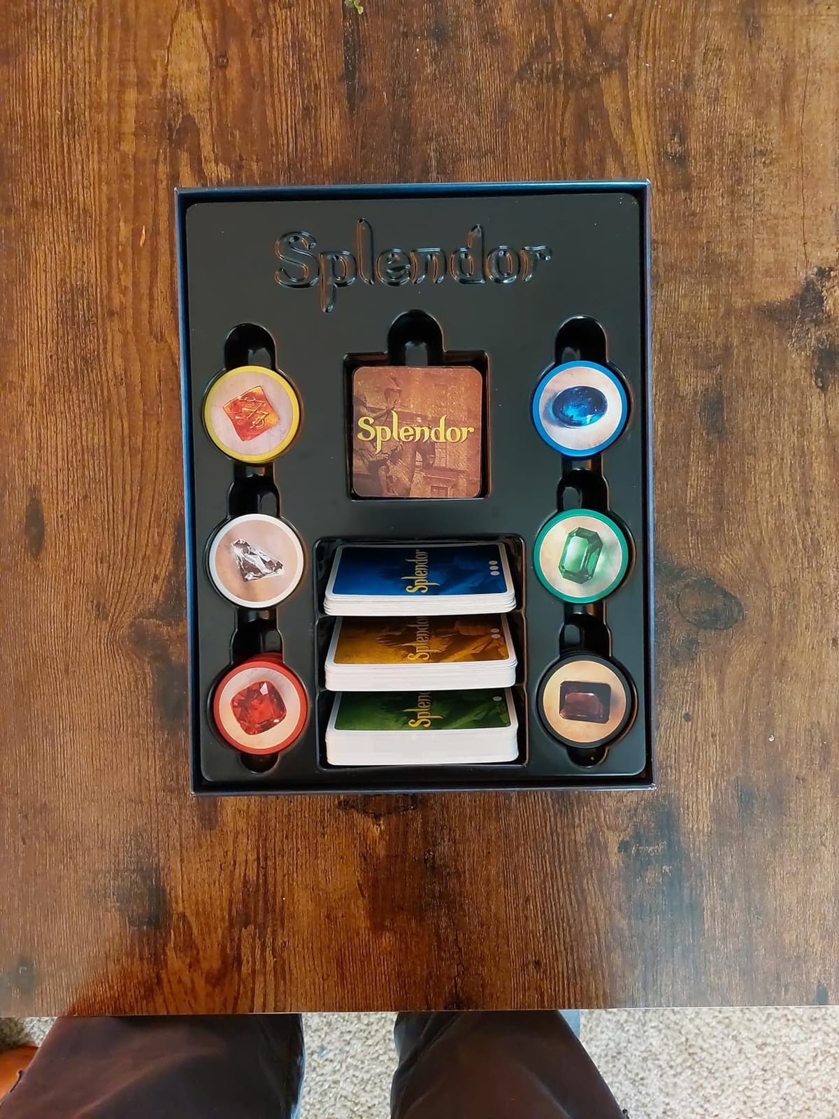 Asmodee Splendor Board Game - Gem Trading & Engine-Building Strategy for Adults & Families, 2-4 Players Ages 10+, 30 Minute Playtime customer photo 1